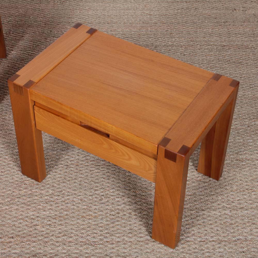 Francese Coppia di comodini in olmo massiccio pubblicati da Monopoly, 1980 in vendita