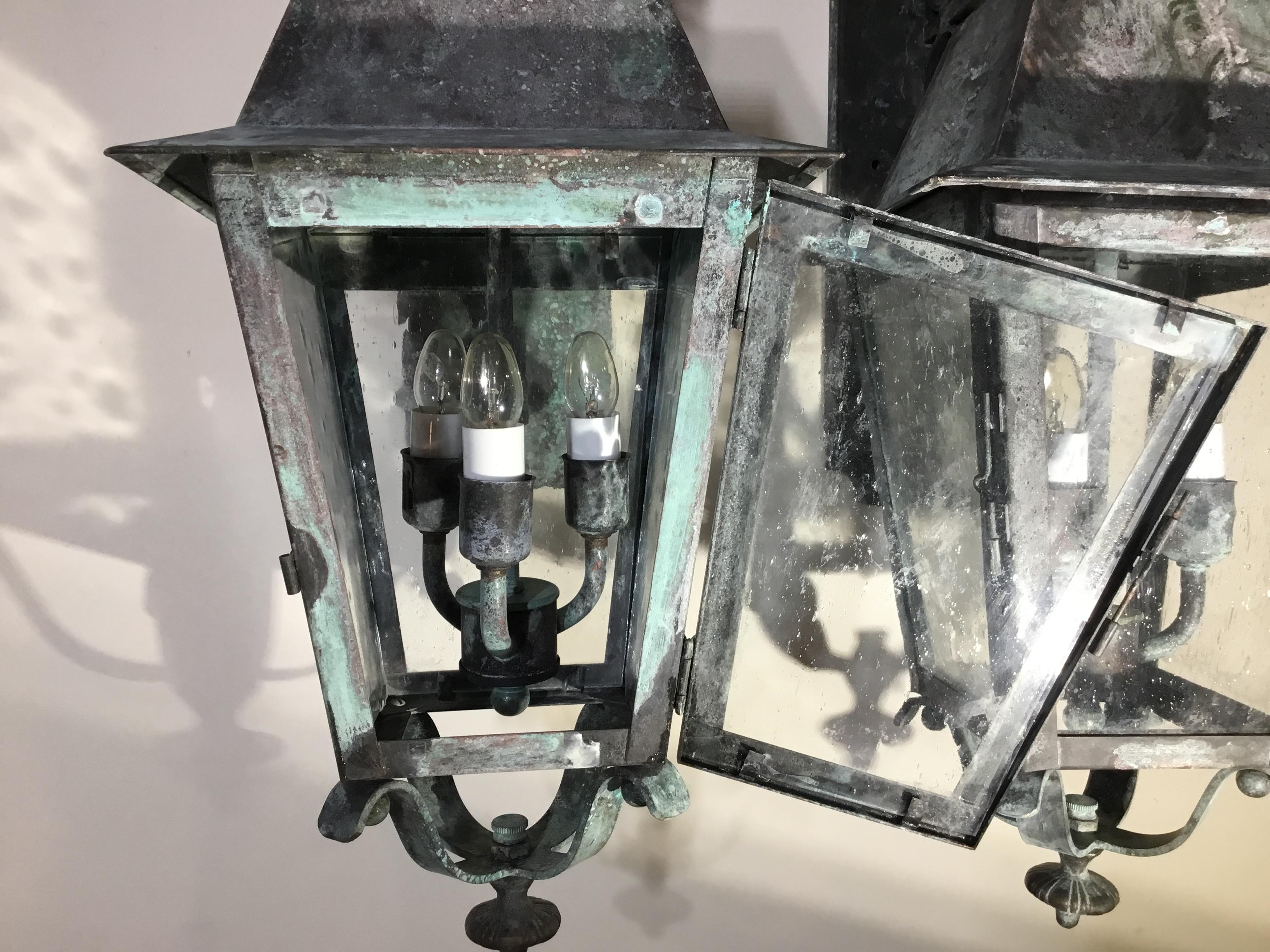 Pair of Solid Handcrafted Brass Wall Lanterns 7