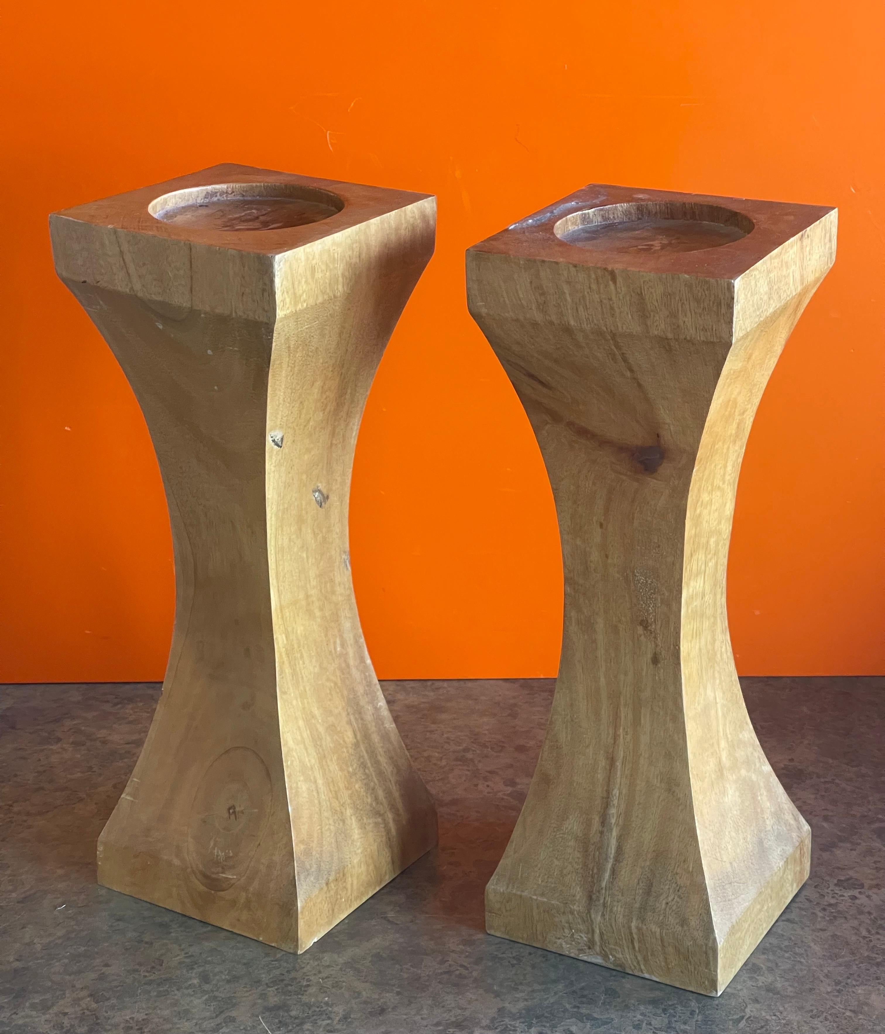 Pair of Solid Hardwood Candle Holders In Good Condition For Sale In San Diego, CA