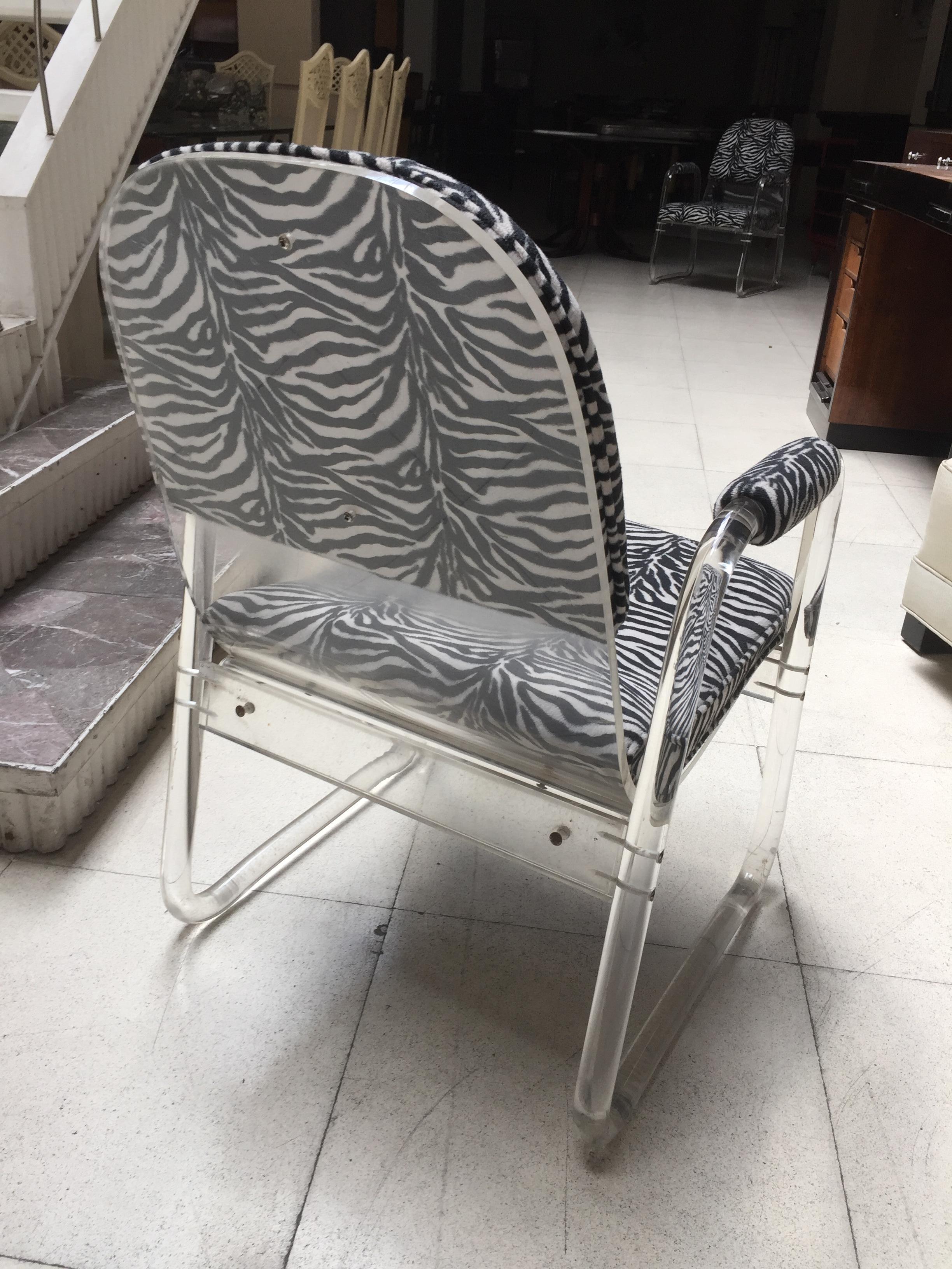 Mid-20th Century Pair of Solid Lucite Vanity Chair, 1940s For Sale