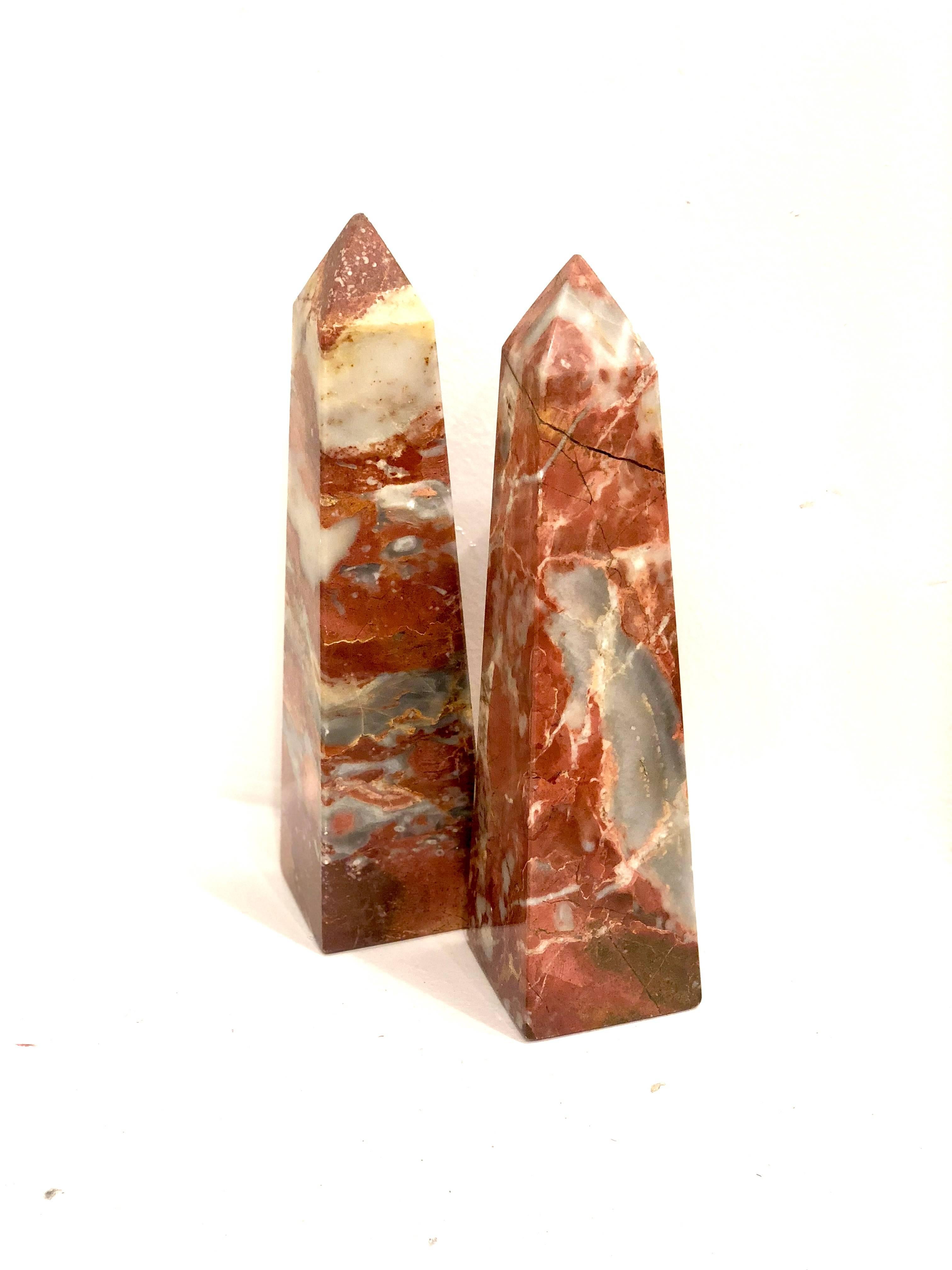 Pair of Solid Pink Marble Decorative Obelisques In Excellent Condition In San Diego, CA