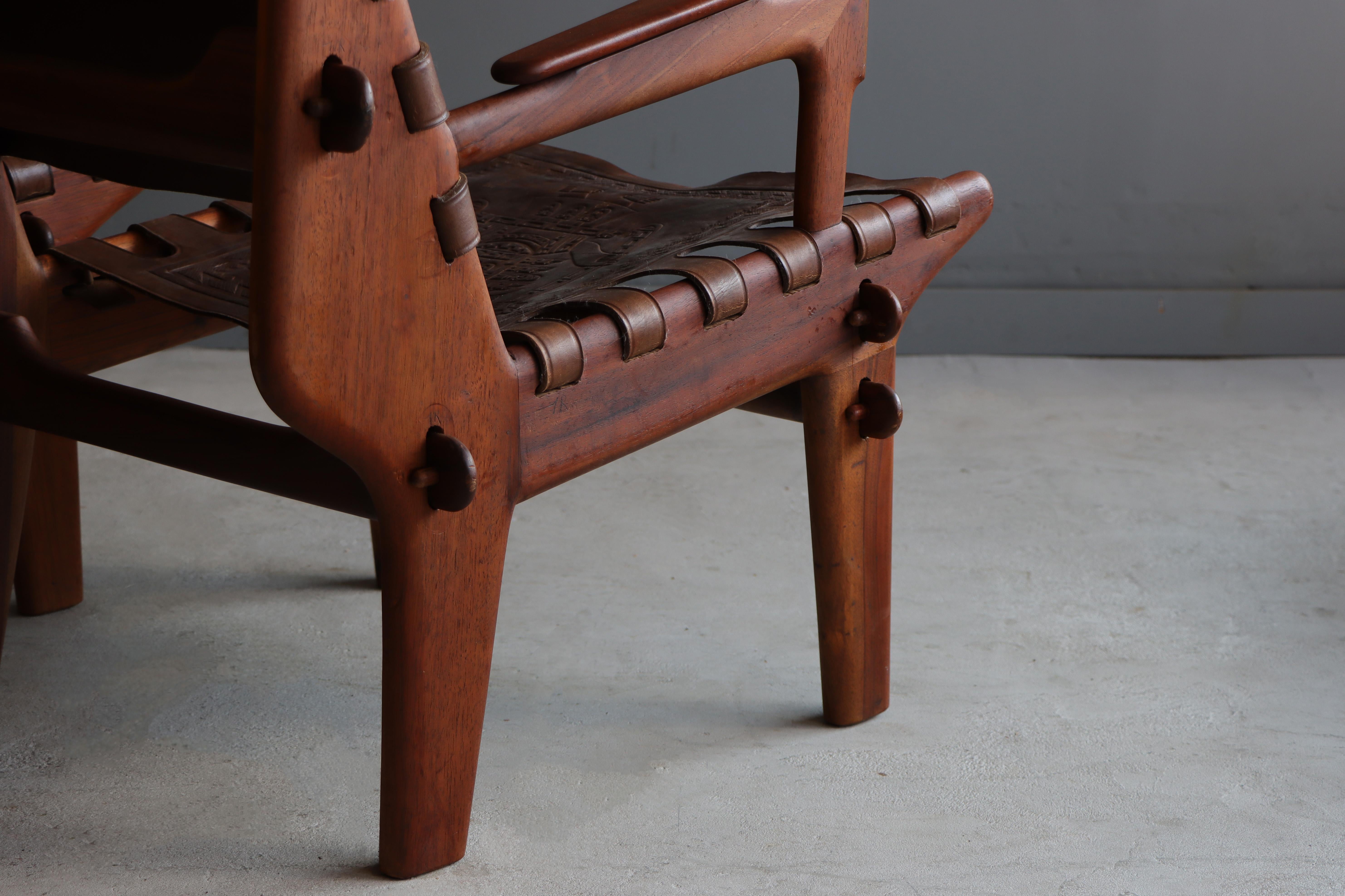 Ecuadorean Pair of Solid Rosewood and Leather Lounge Chairs by Angel Pazmino, Ecuador 