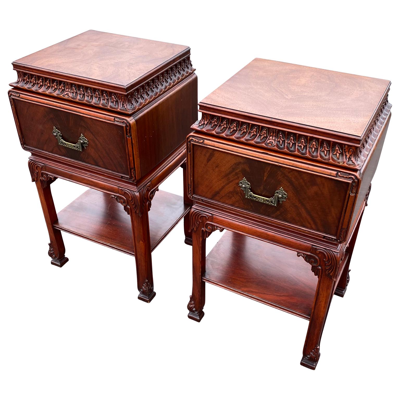 Pair Of Solid Rosewood Chinese Chippendale Nightstands Tables

