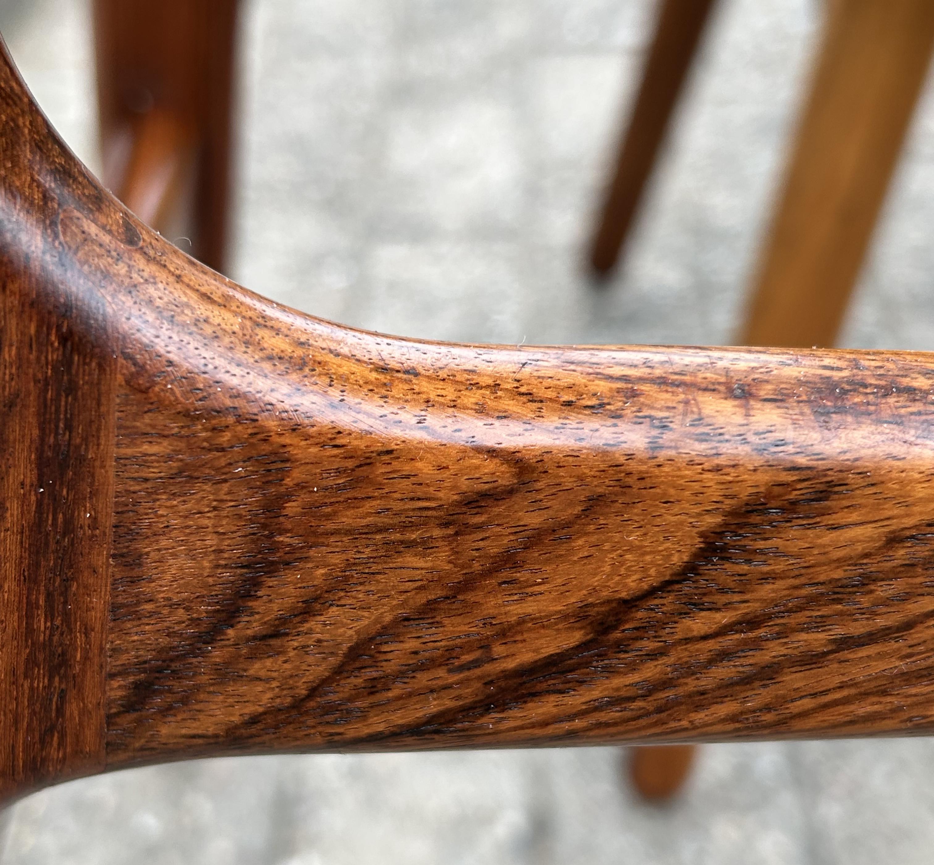An excellent condition pair of these super popular Bar stools, ideal height for breakfast bars.
Made from Santos Rosewood or Machaerium Scleroxylon, a species not on Cites list of endangered timbers, so no problem for import/export.