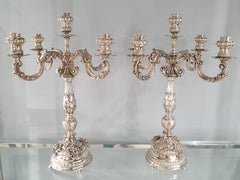 Paire de candélabres en argent massif
