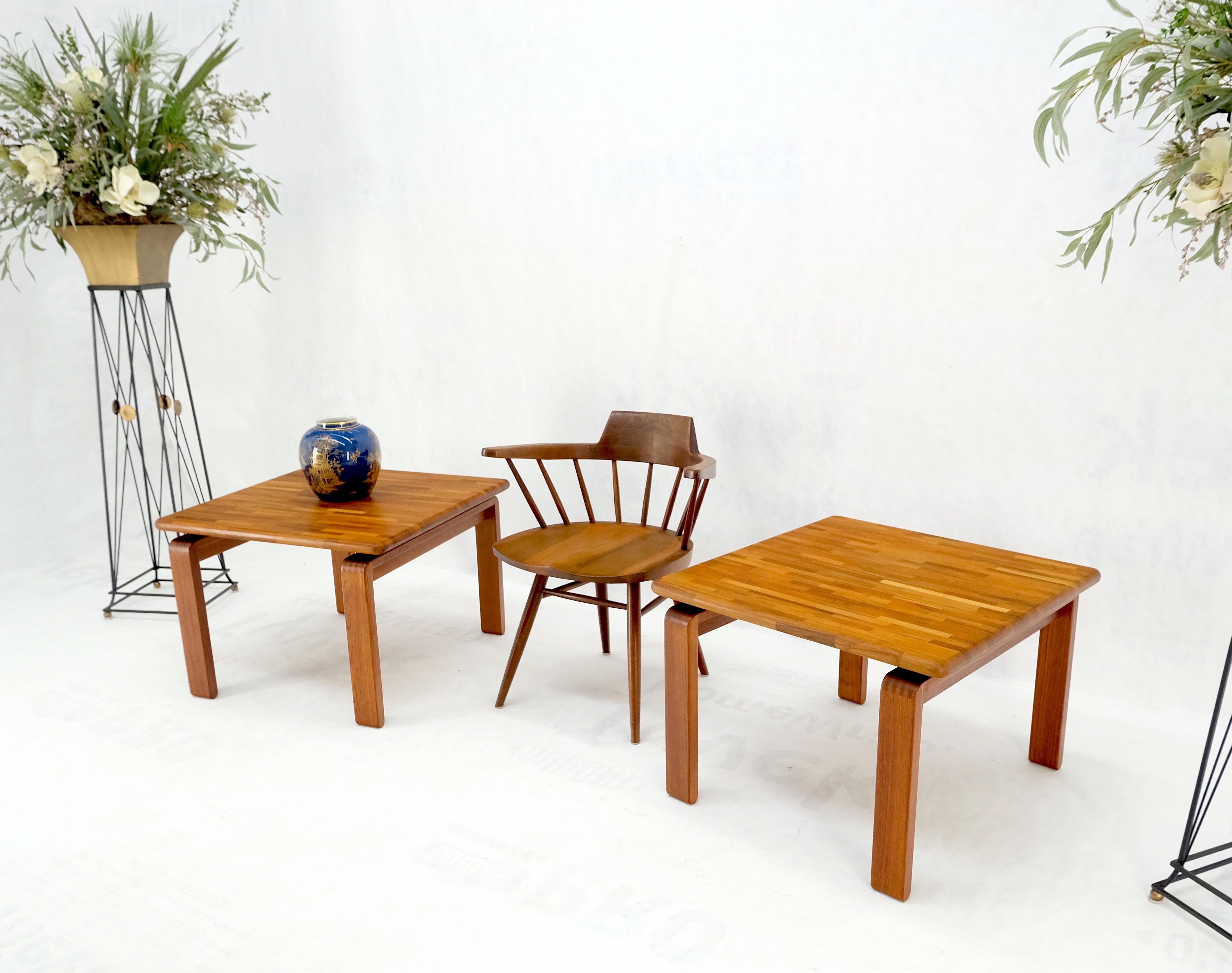 Pair of Solid Teak Danish Mid-Century Modern Square Side End Coffee Tables Mint For Sale 1