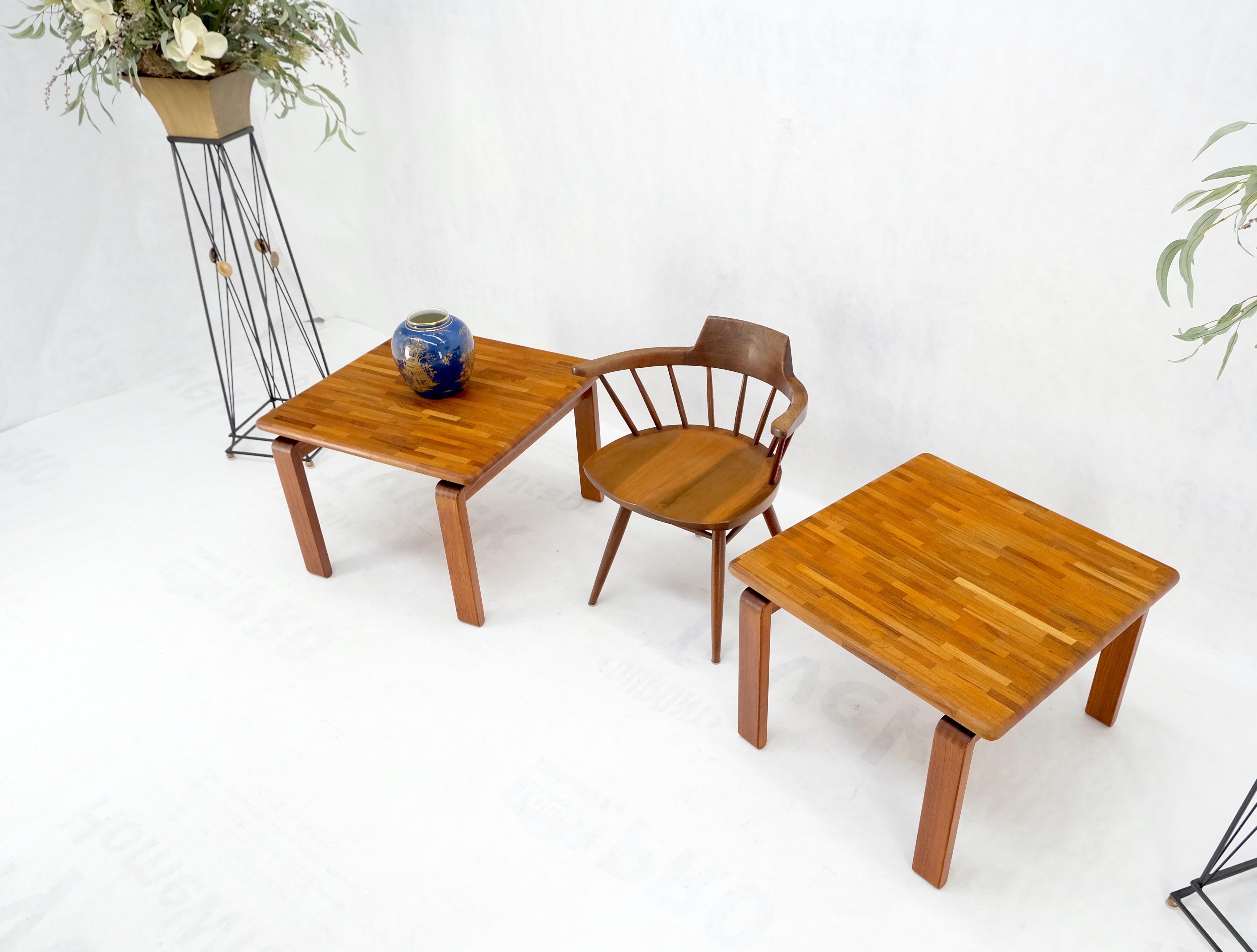 Pair of Solid Teak Danish Mid-Century Modern Square Side End Coffee Tables Mint For Sale 2