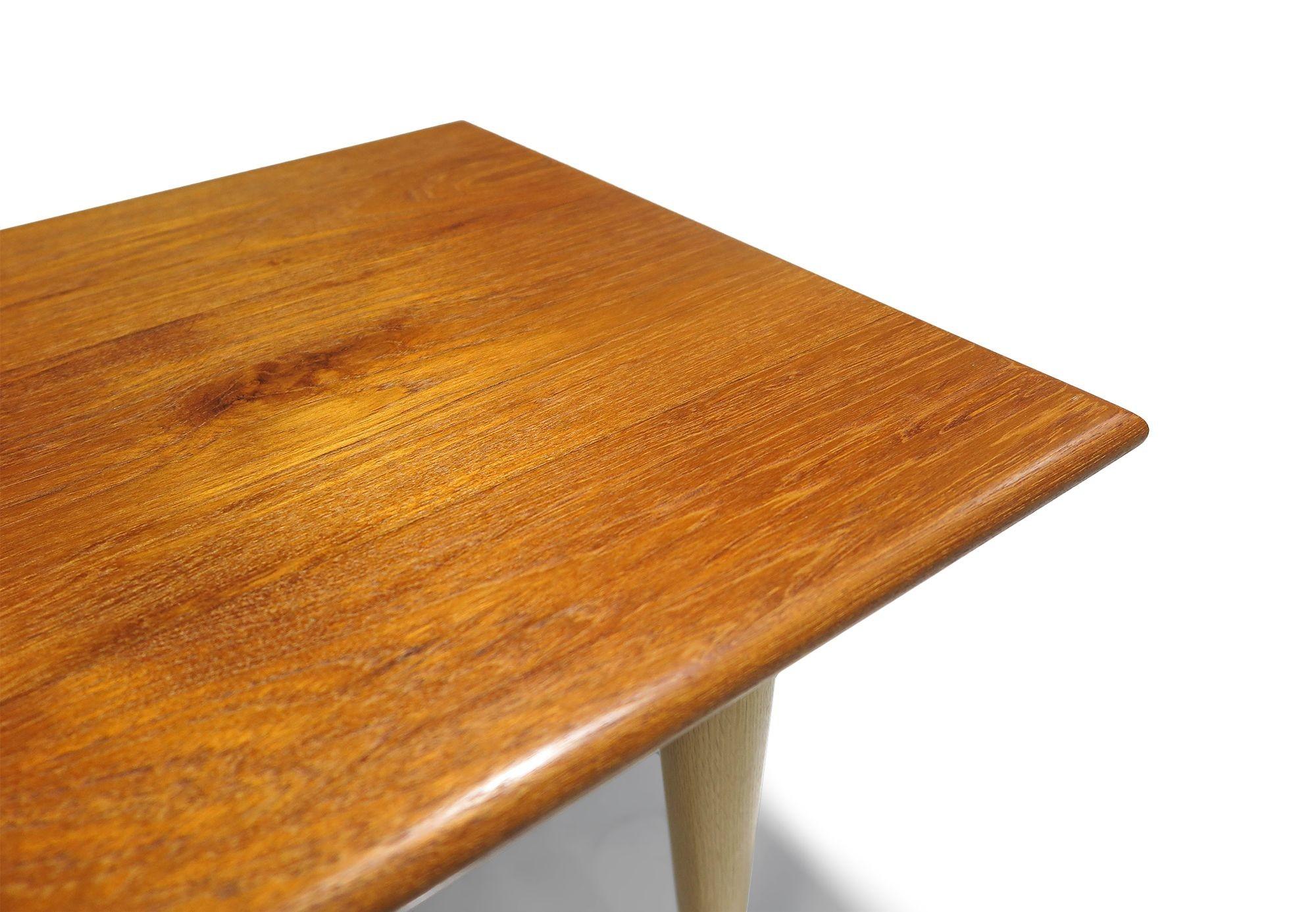Oiled Pair of Solid Teak Side Tables For Sale