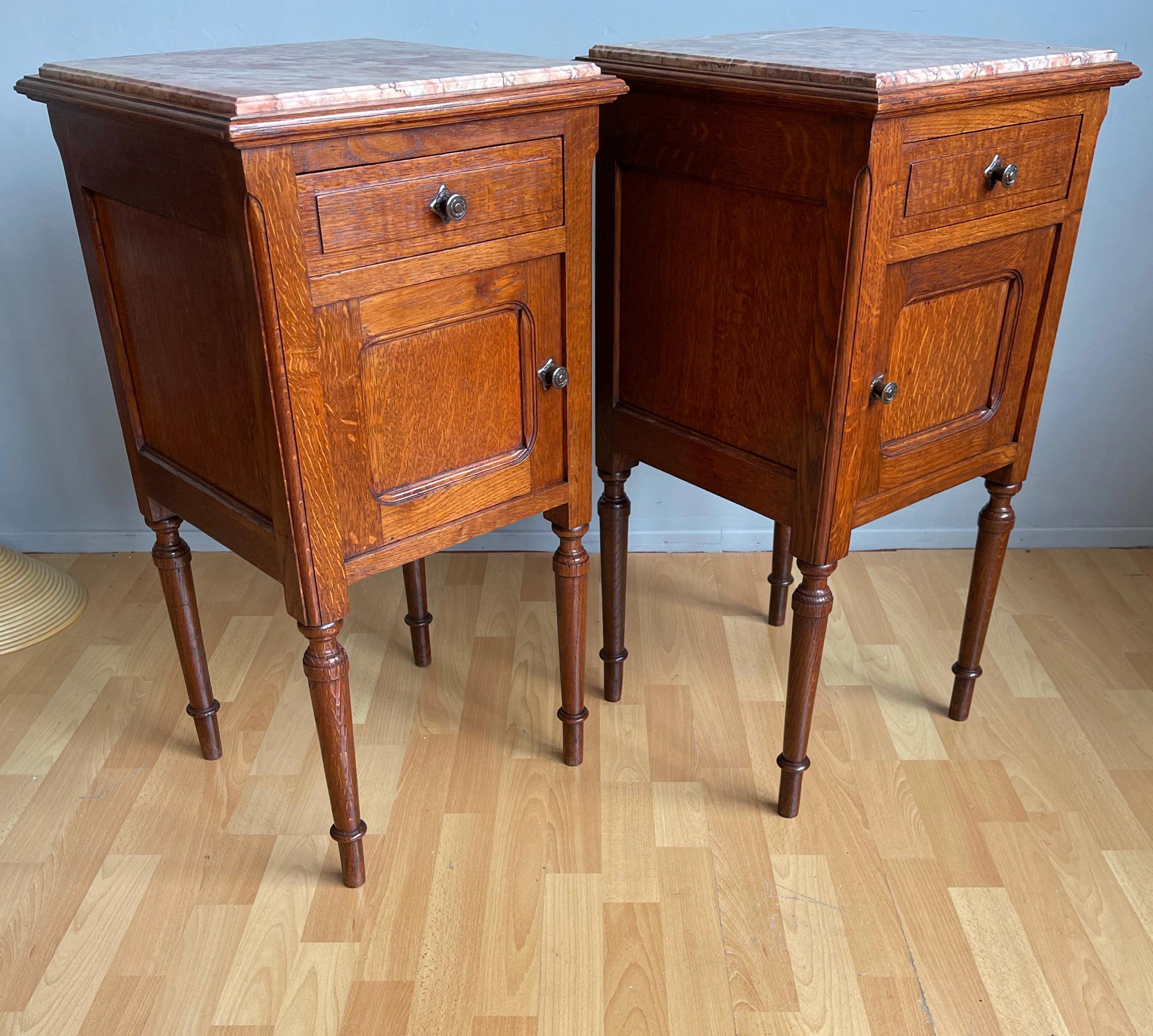 Pair of Solid Tiger Oak Dutch Arts & Crafts Bedside Cabinets w. Marble Tops 1900 8