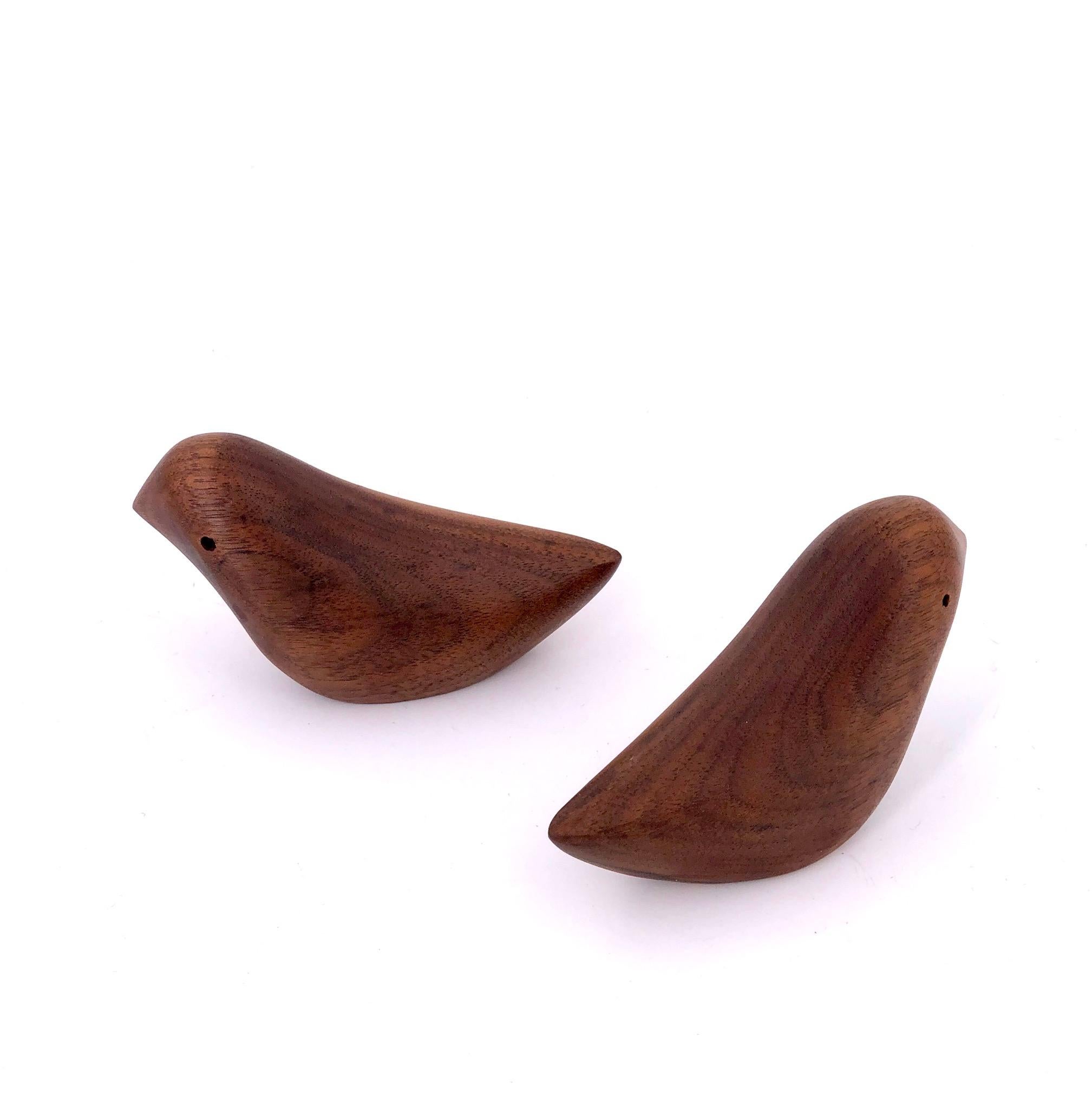 American Pair of Solid Walnut Hand Carved Midcentury Love Birds Salt and Pepper Shakers