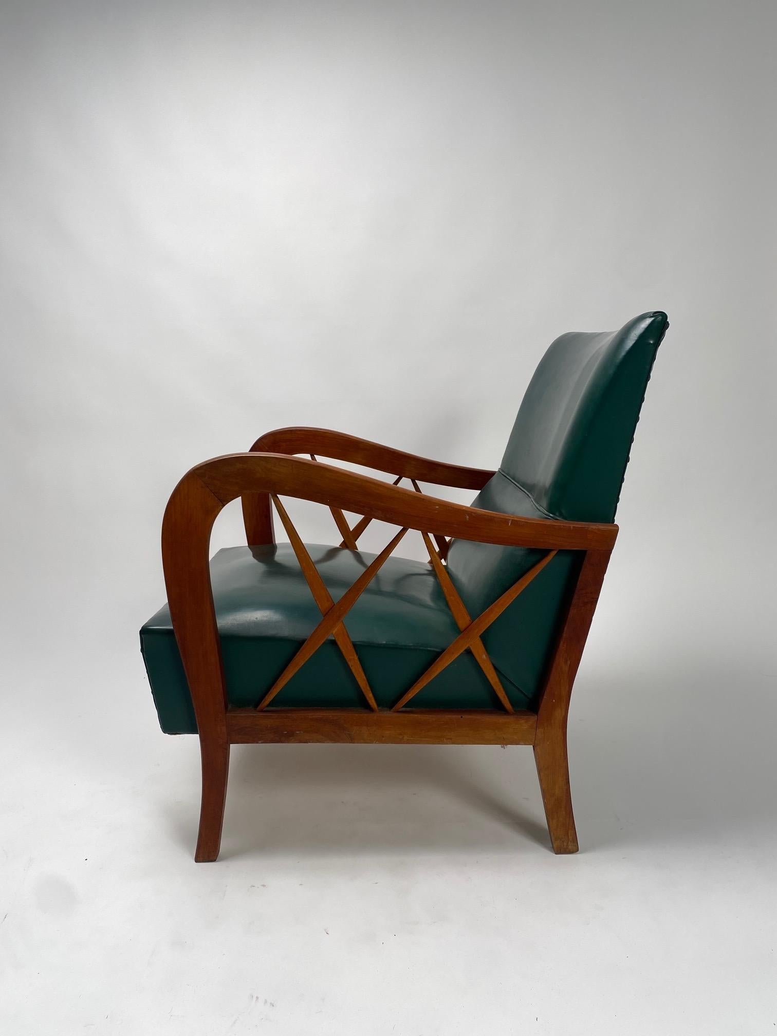 Mid-Century Modern Pair of solid wood armchairs,  Paolo Buffa (Attr.), Italy 1950s (Customizable) For Sale