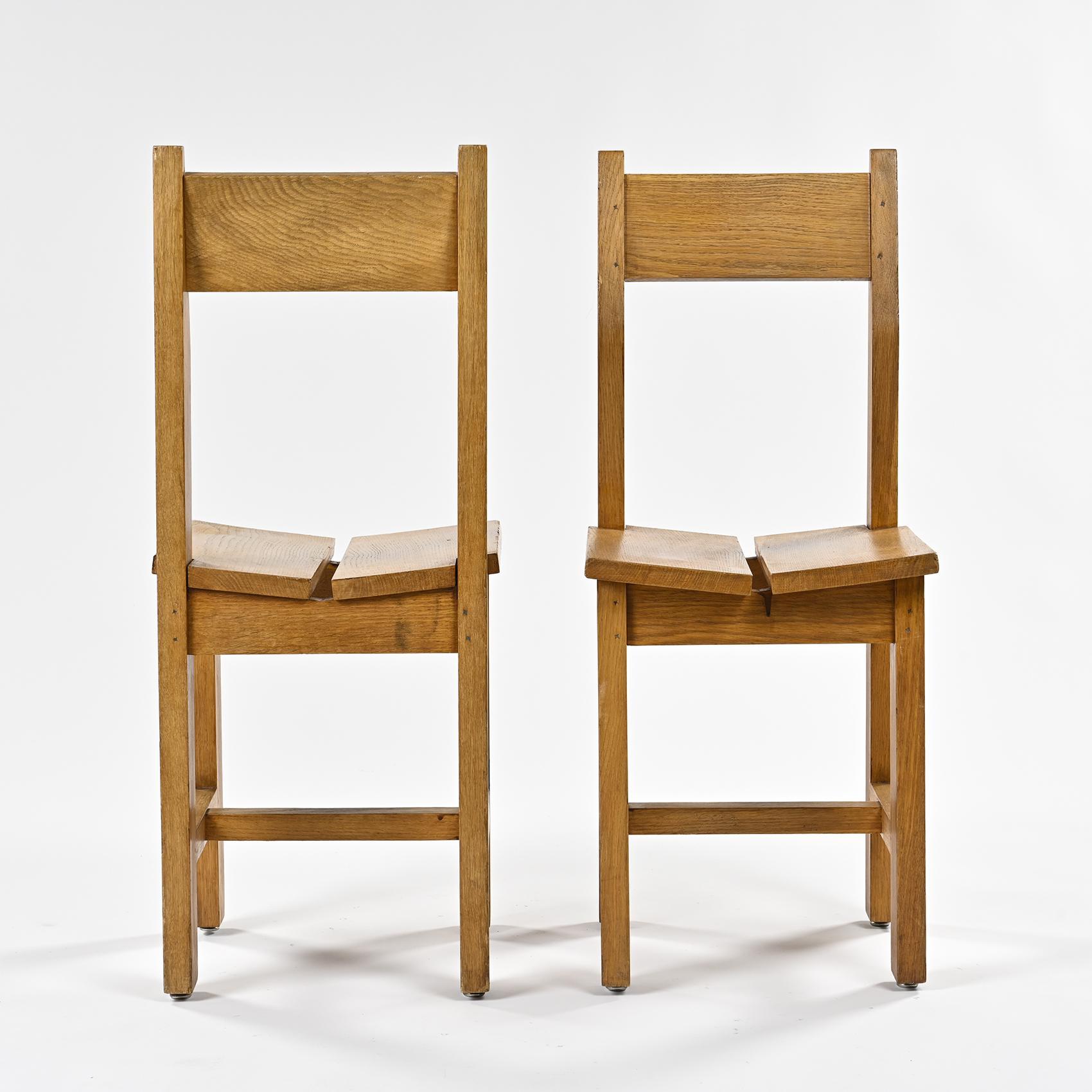 Oak Pair of solid wood chairs, La Plagne circa 1960 For Sale