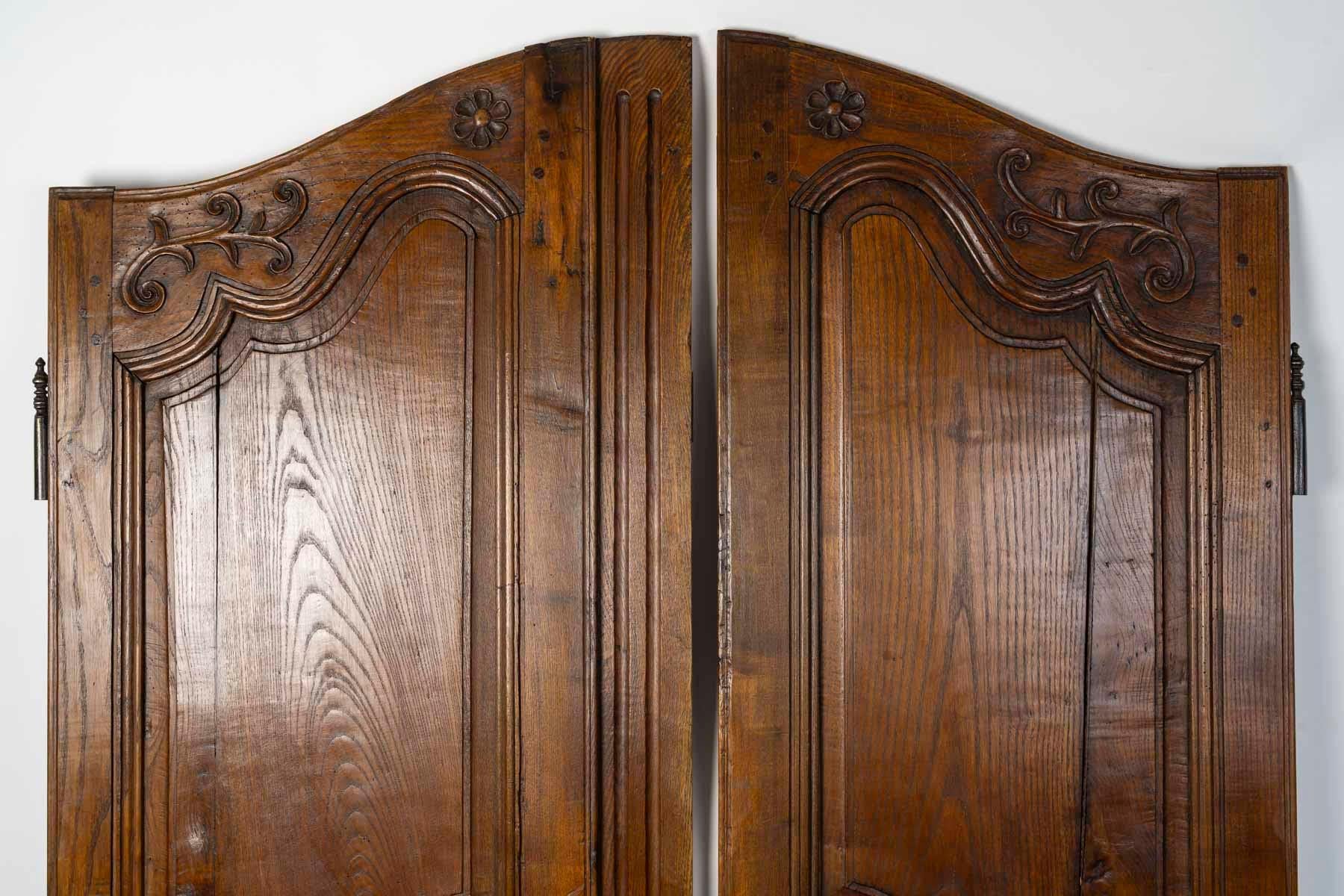 Legno Coppia di ante di armadio in Wood massiccio, XIX secolo, periodo Napoleone III. in vendita
