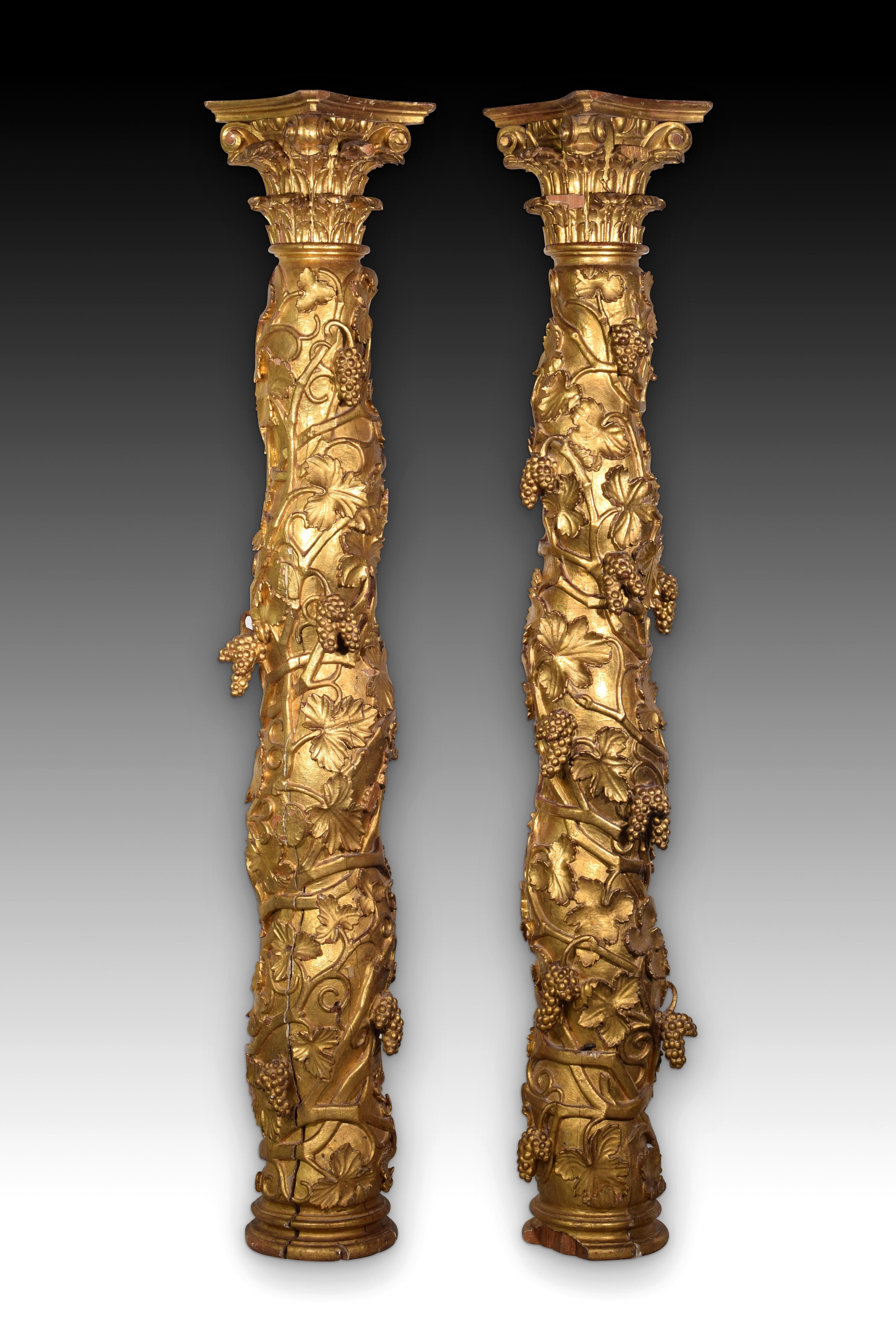 Ein Paar solomonicische Säulen. Holz. Spanien, zweite Hälfte des 17. Jahrhunderts. (Barock) im Angebot