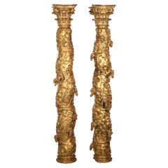 Pair of solomonic columns. Wood. Spain, circa second half 17th century.