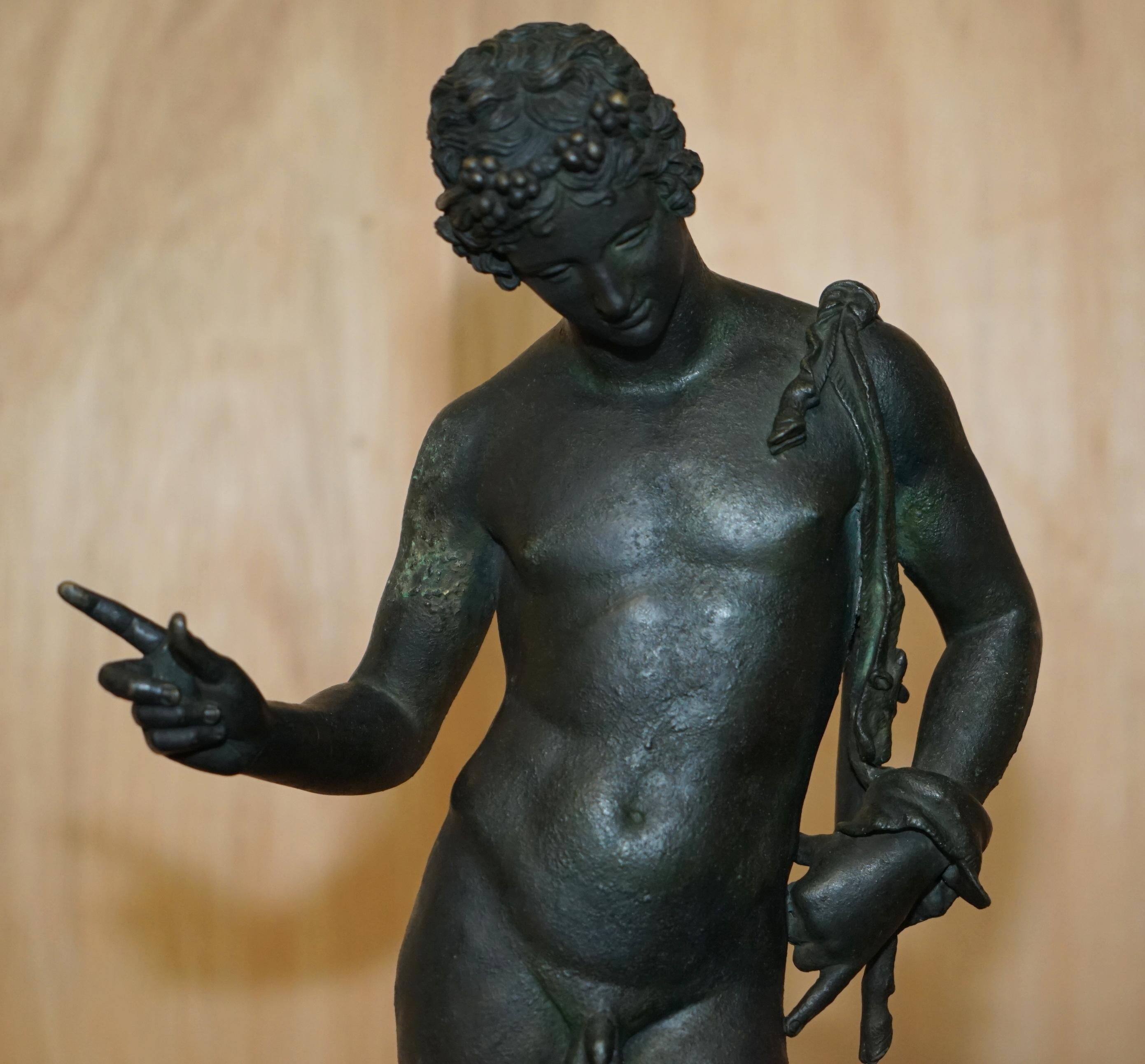 PAIR OF SOMMER FOUNDRY NARCISSUS & VENUS CALLIPYGIAN BRONZE STATUES & PEDESTALSs For Sale 8