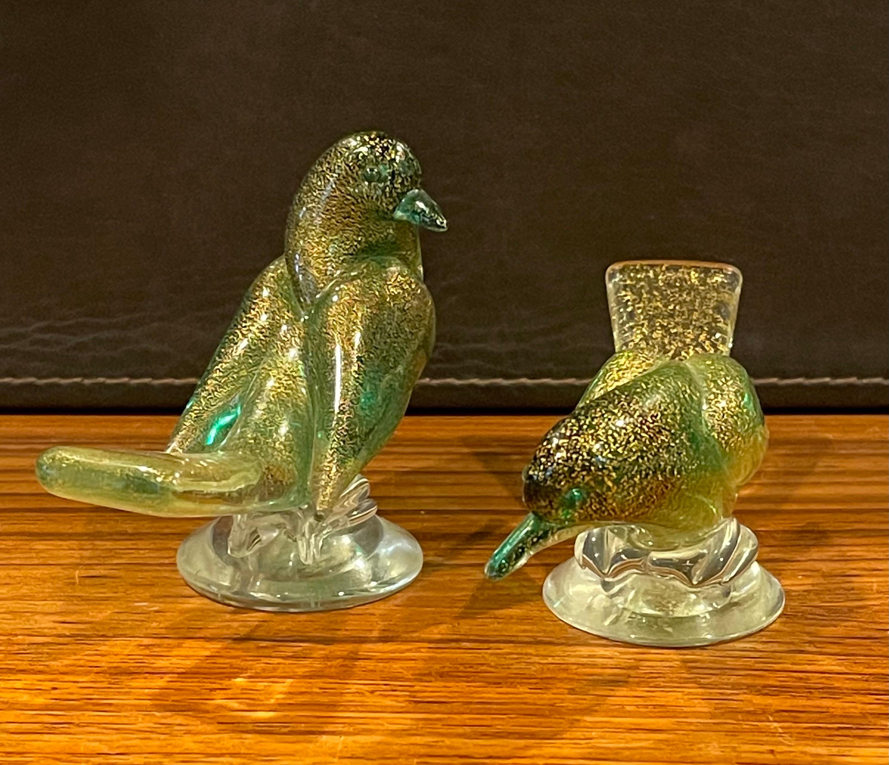 Italian Pair of Sommerso Art Glass Song Birds / Sparrows by Murano Glass Studios For Sale