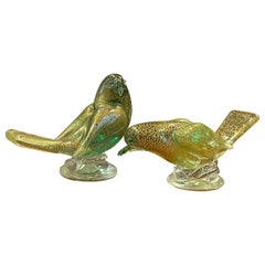 Paire d'oiseaux chanteurs / moineaux en verre d'art Sommerso par les studios de verre de Murano