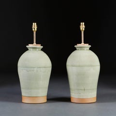 Coppia di lampade in stile dinastia Song con smaltatura celadon