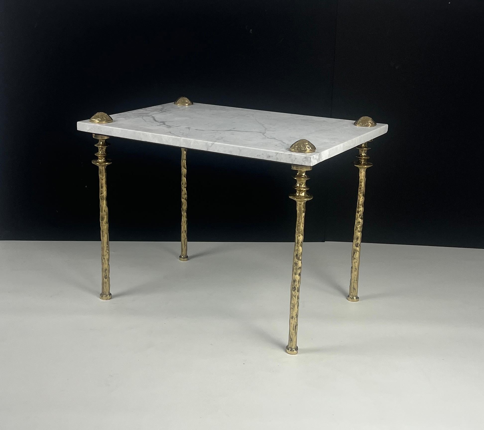 Coppia di tavolini Sorgue, bronzo dorato - di Bourgeois Boheme Atelier in vendita 10