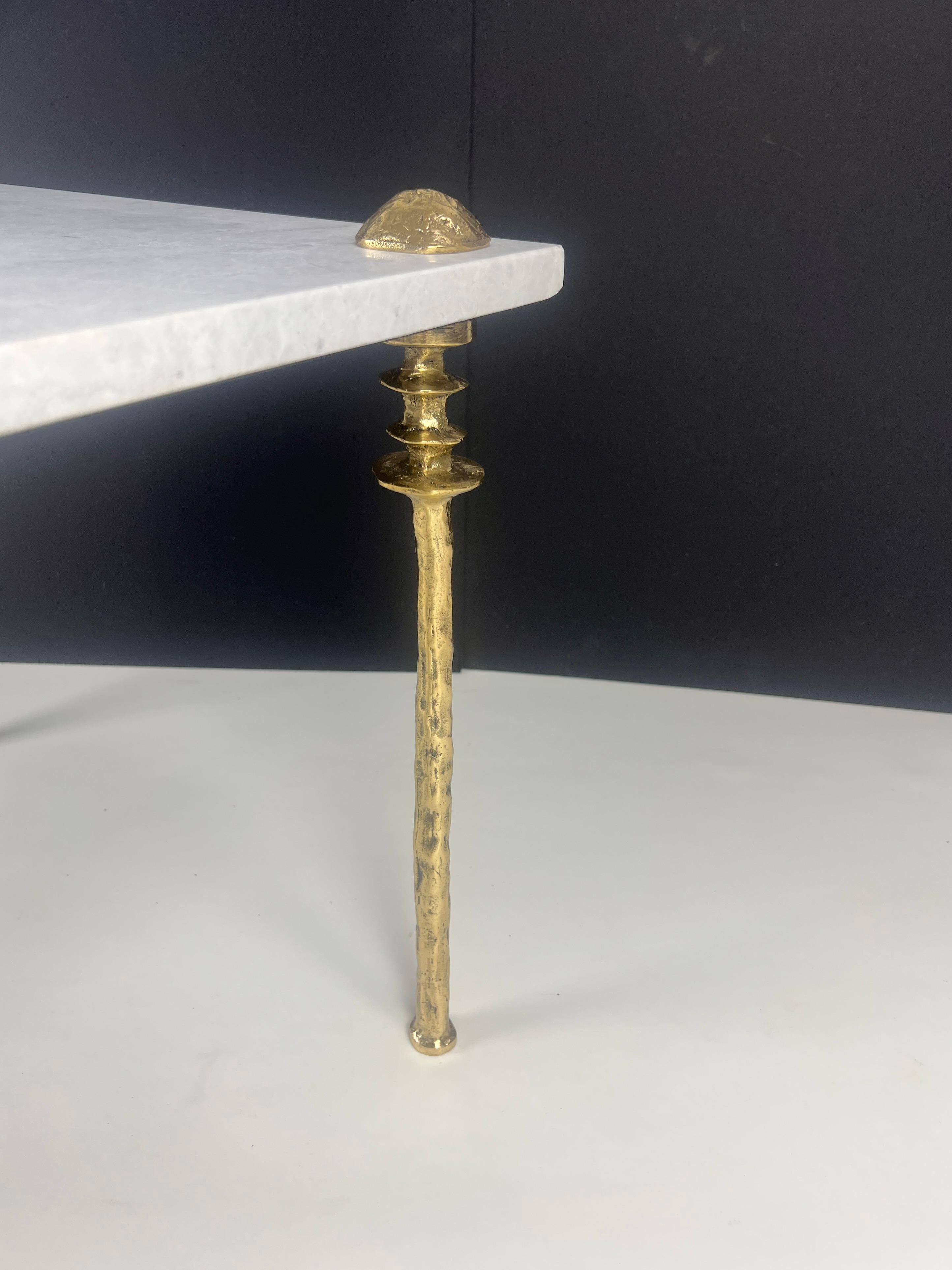 Coppia di tavolini Sorgue, bronzo dorato - di Bourgeois Boheme Atelier in vendita 11