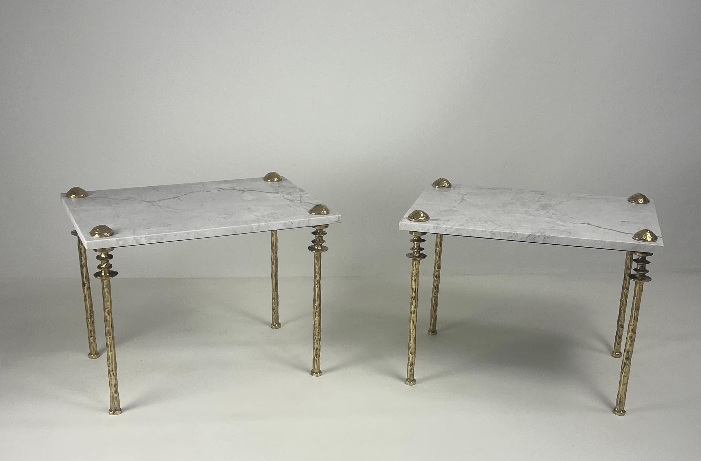 Coppia di tavolini Sorgue, bronzo dorato - di Bourgeois Boheme Atelier in vendita 2