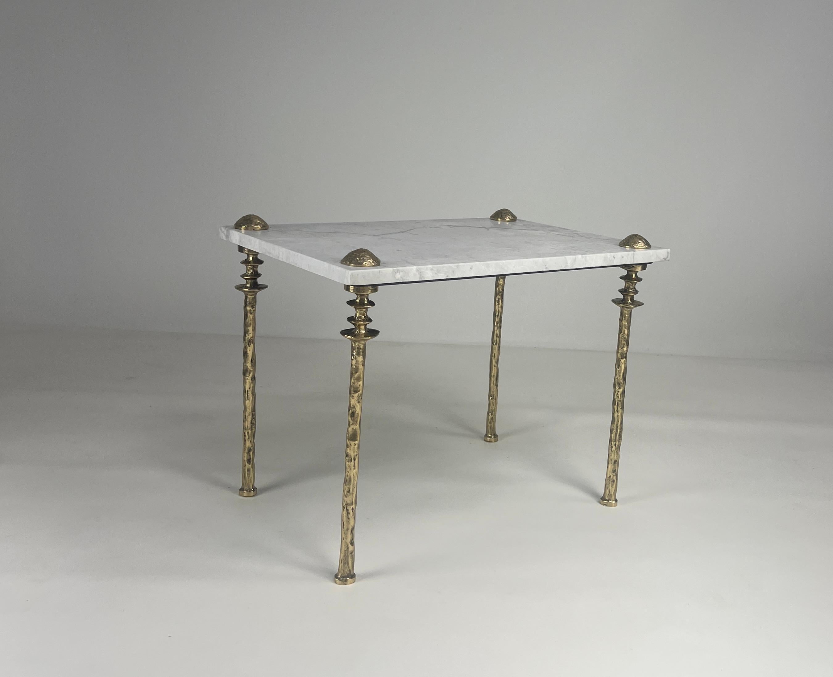 Coppia di tavolini Sorgue, bronzo dorato - di Bourgeois Boheme Atelier in vendita 3