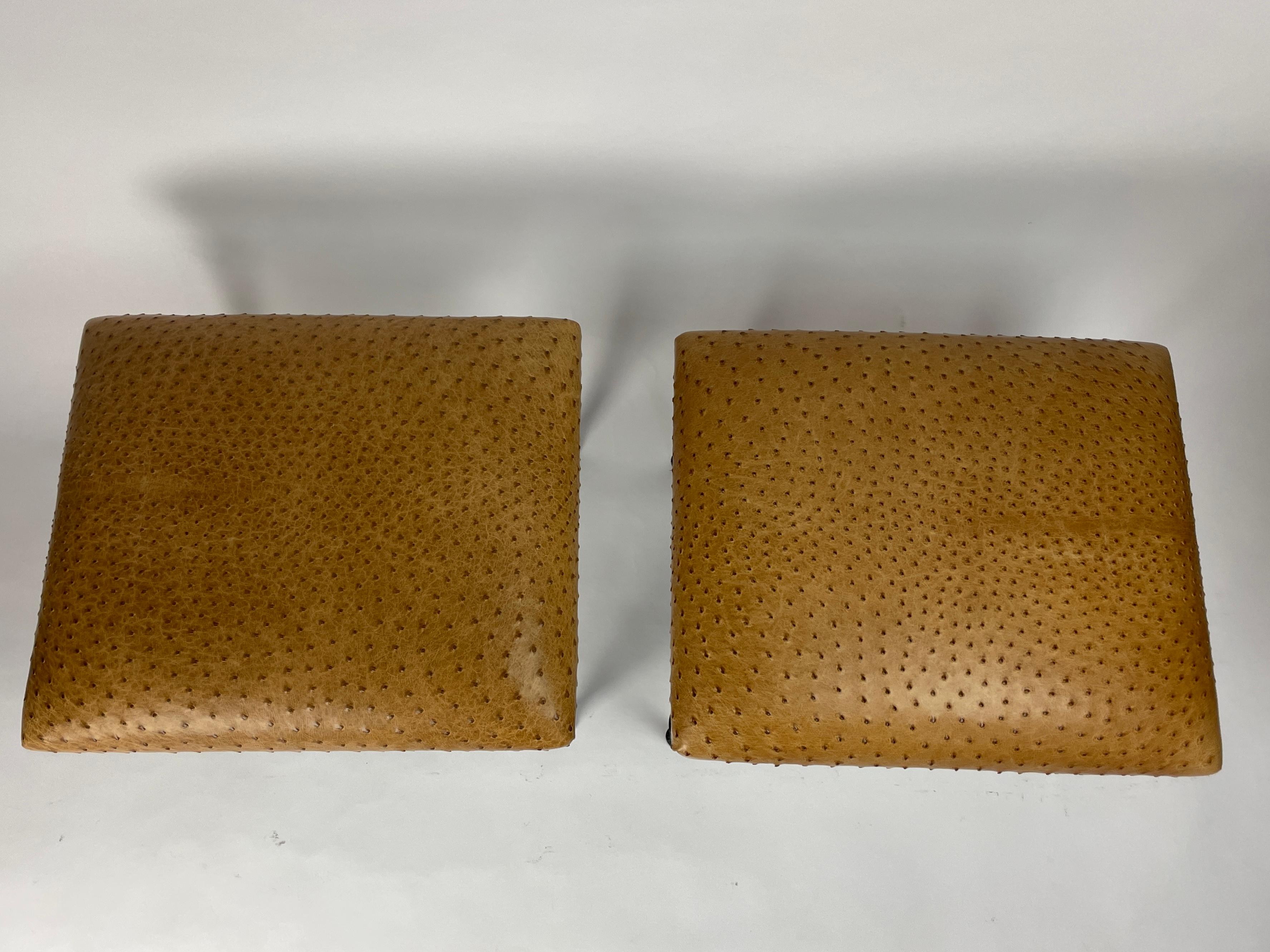 XXIe siècle et contemporain Pair of Sorgue Stools, by Bourgeois Boheme Atelier, Saddle Ostrich Leather