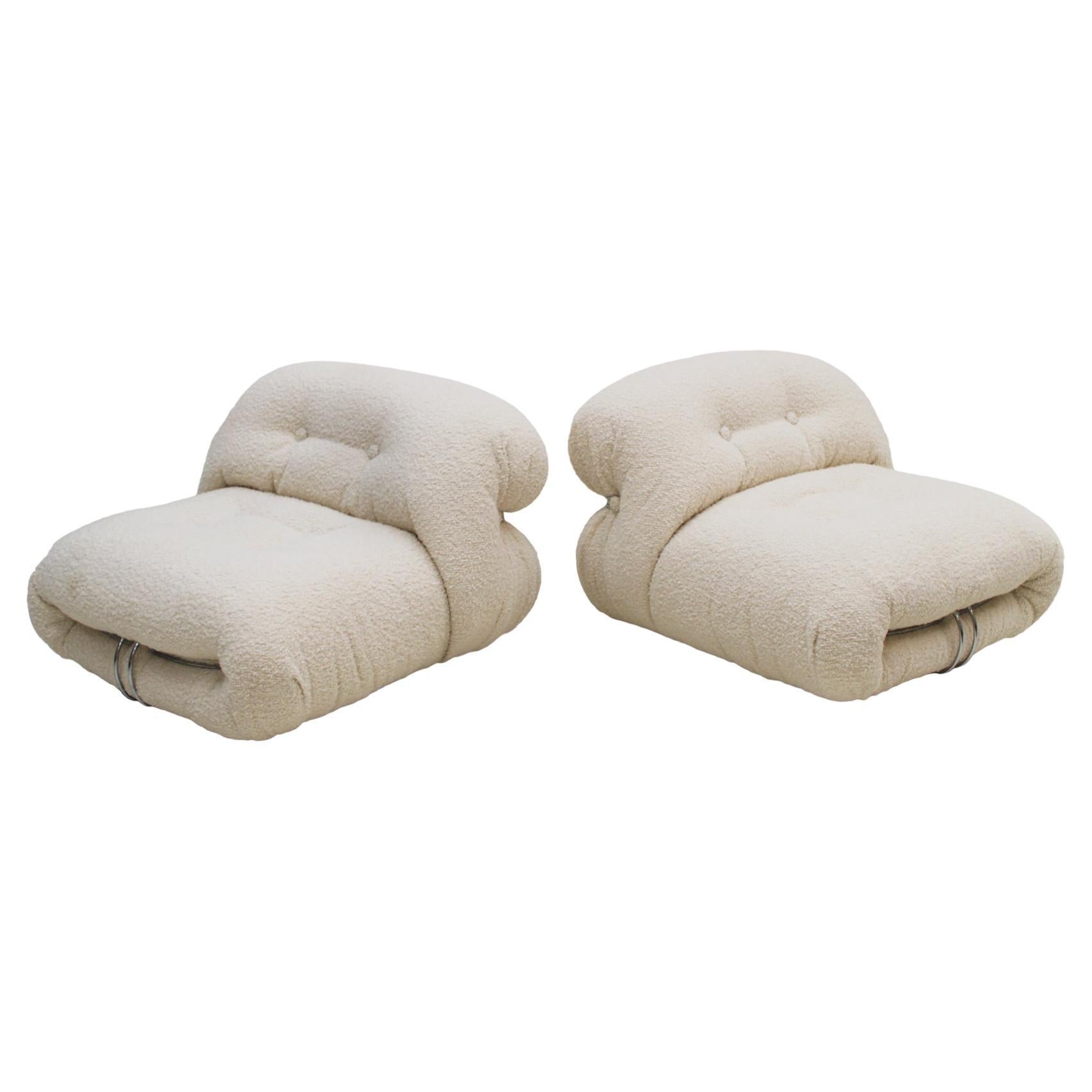 Mid Century White Wool "Soriana" Armchairs by Tobia Scarpa Edited by Cassina For Sale
