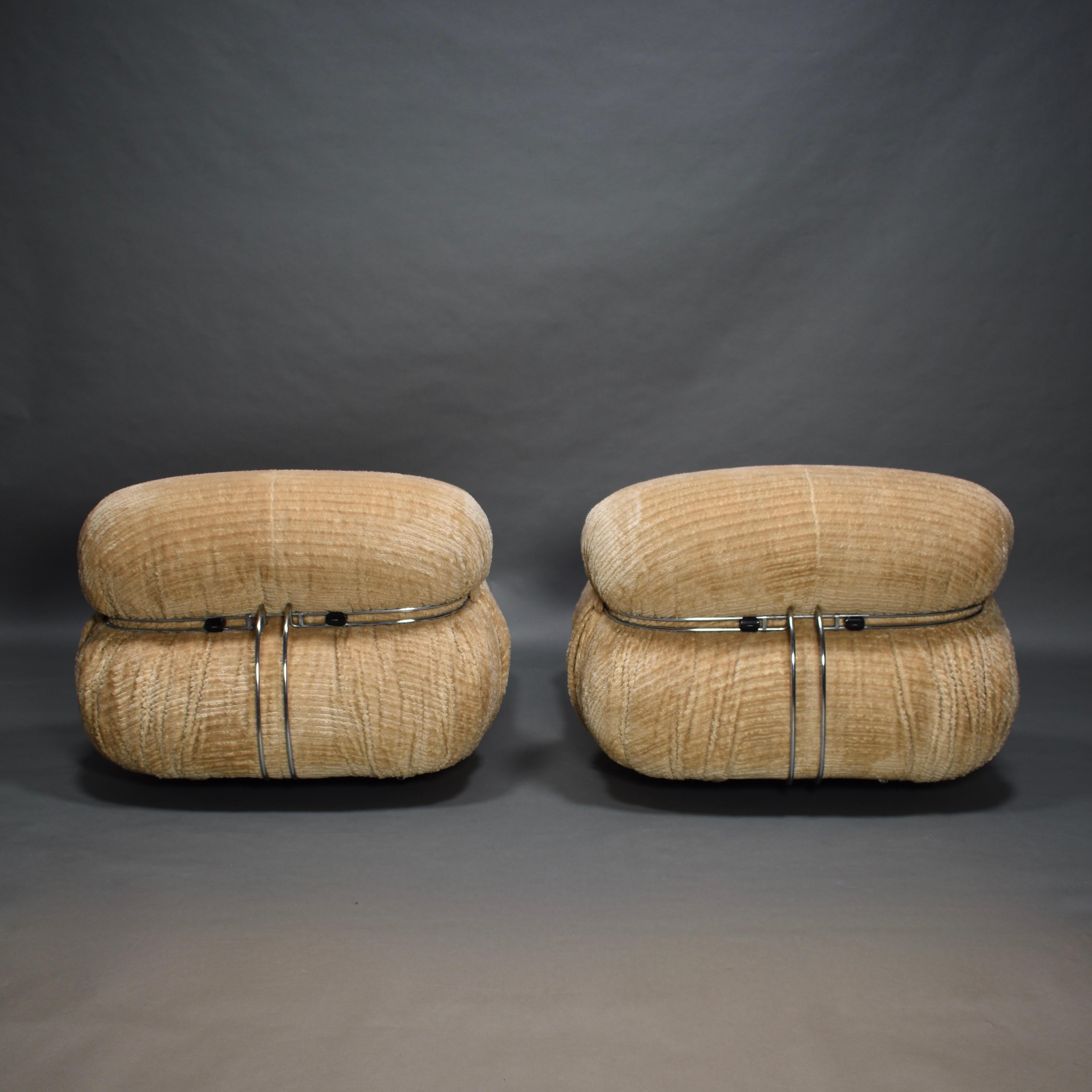 Late 20th Century Pair of Soriana Chairs by Afra and Tobia Scarpa for Cassina, Italy, circa 1970