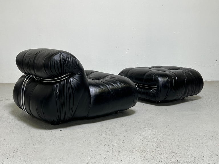 Pair of Soriana Lounge Chairs and Ottoman by Afra & Tobia Scarpa for Cassina For Sale 1