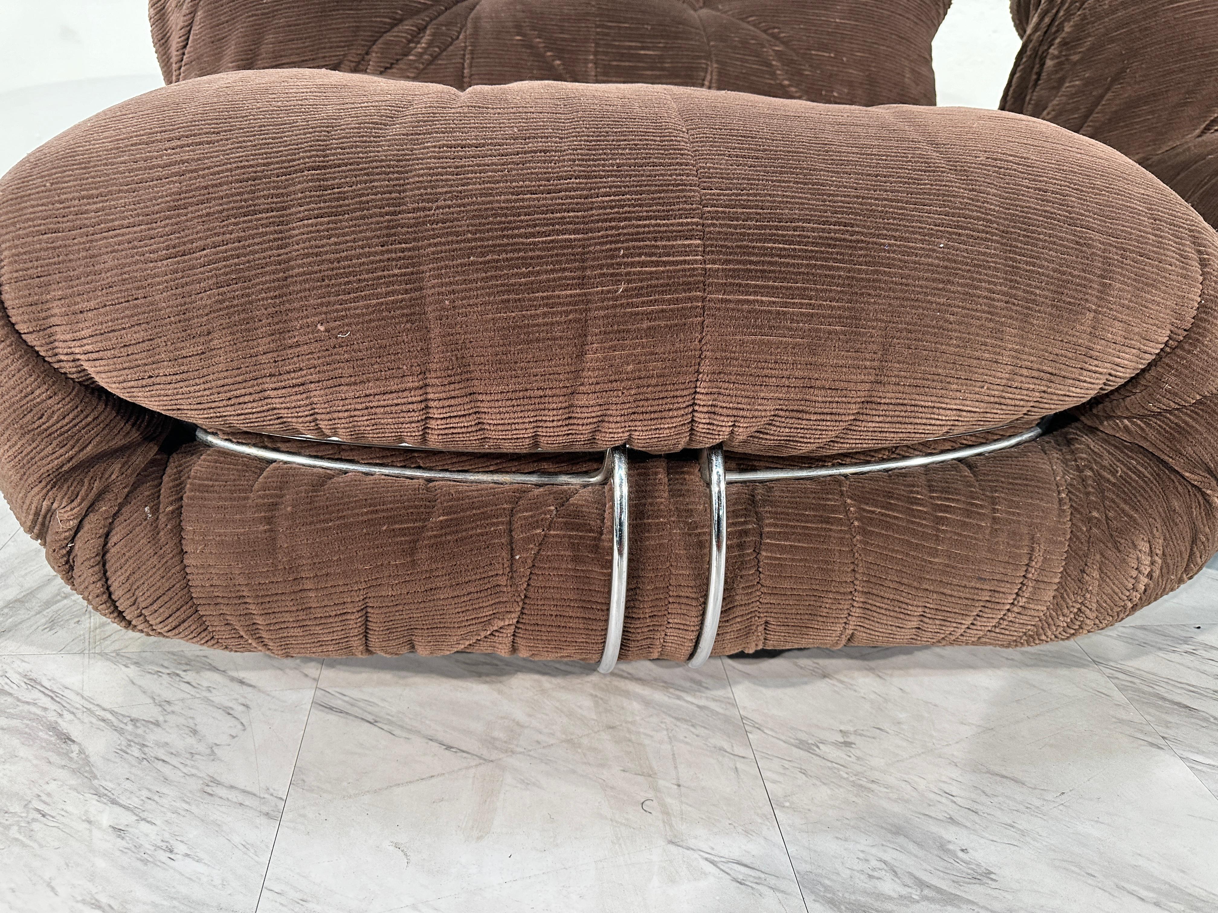 italien Paire de chaises longues Soriana, par Afra & Tobia Scarpa en vente