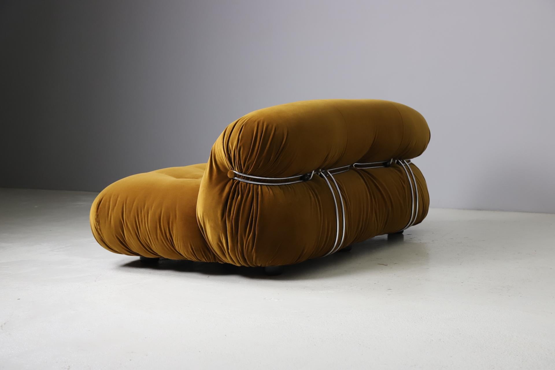 Pair of 'Soriana' sofas by Afra & Tobia Scarpa in Pierre Frey velvet, Italy 1969 2