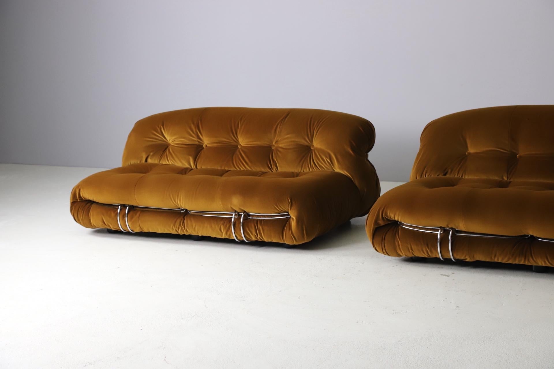 Pair of 'Soriana' sofas by Afra & Tobia Scarpa in Pierre Frey velvet, Italy 1969 5