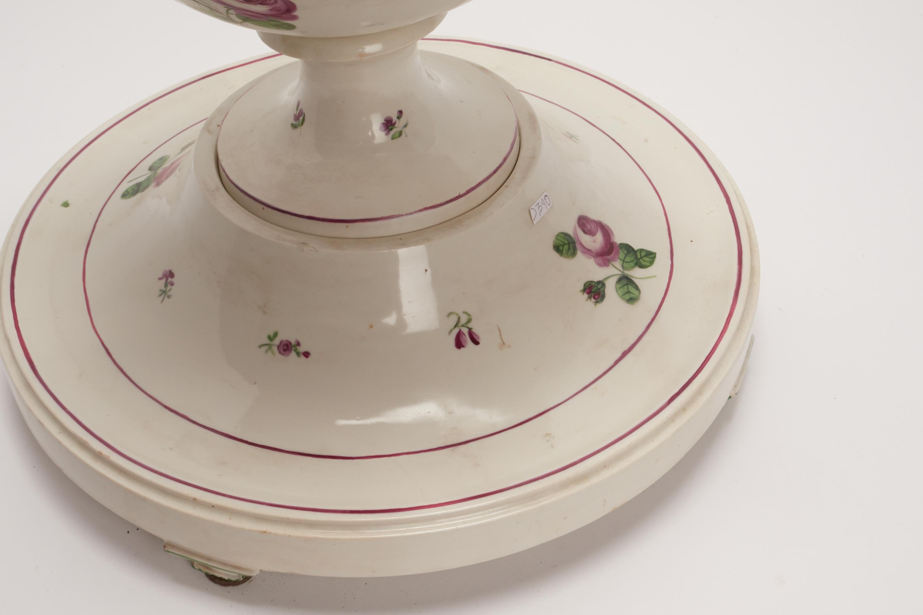 Coppia di terrine per zuppa antica manifattura di Vienna, Austria 1770. in vendita 1
