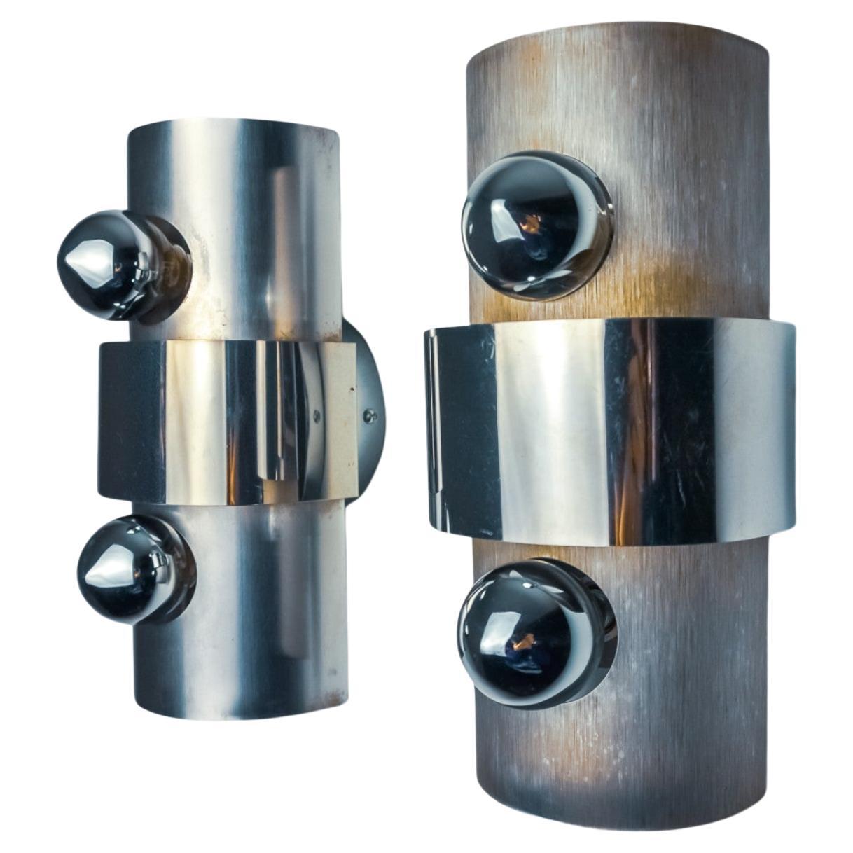 Pair of space age 2-light wall lights, chromed metal, Italy, 1970