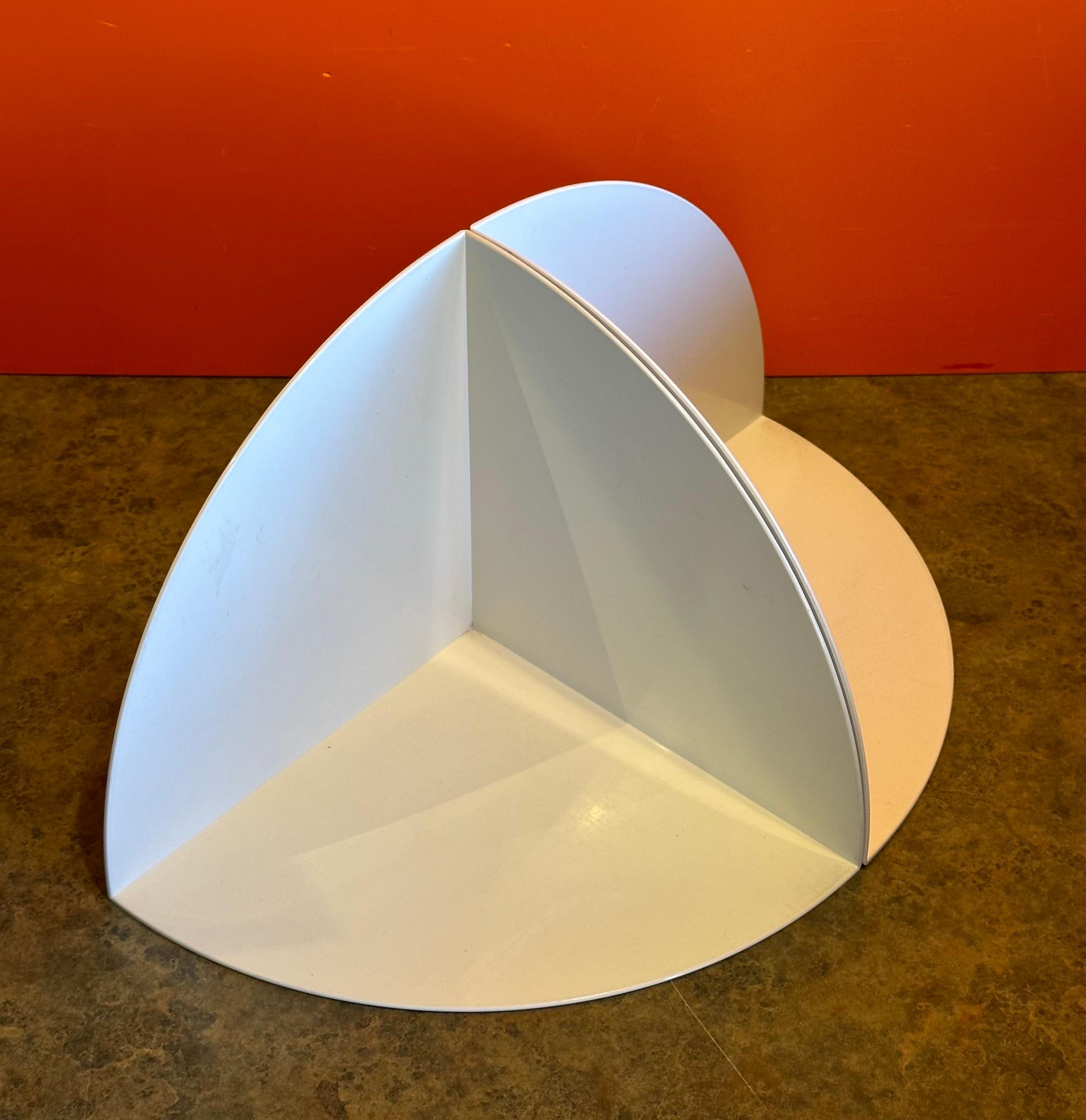 Pair of Space Age Bookends by Giotto Stoppino for Kartell For Sale 3