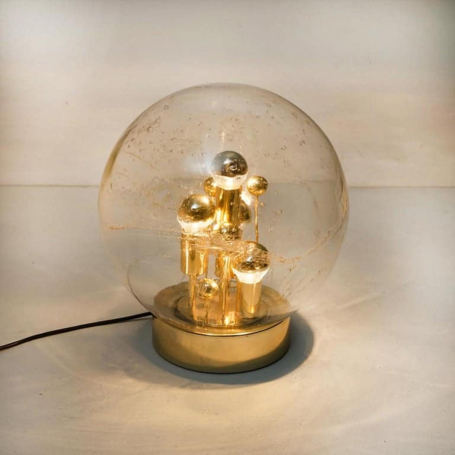 Coppia di lampade A Space in ottone e vetro soffiato di Doria, anni '70 in vendita 2