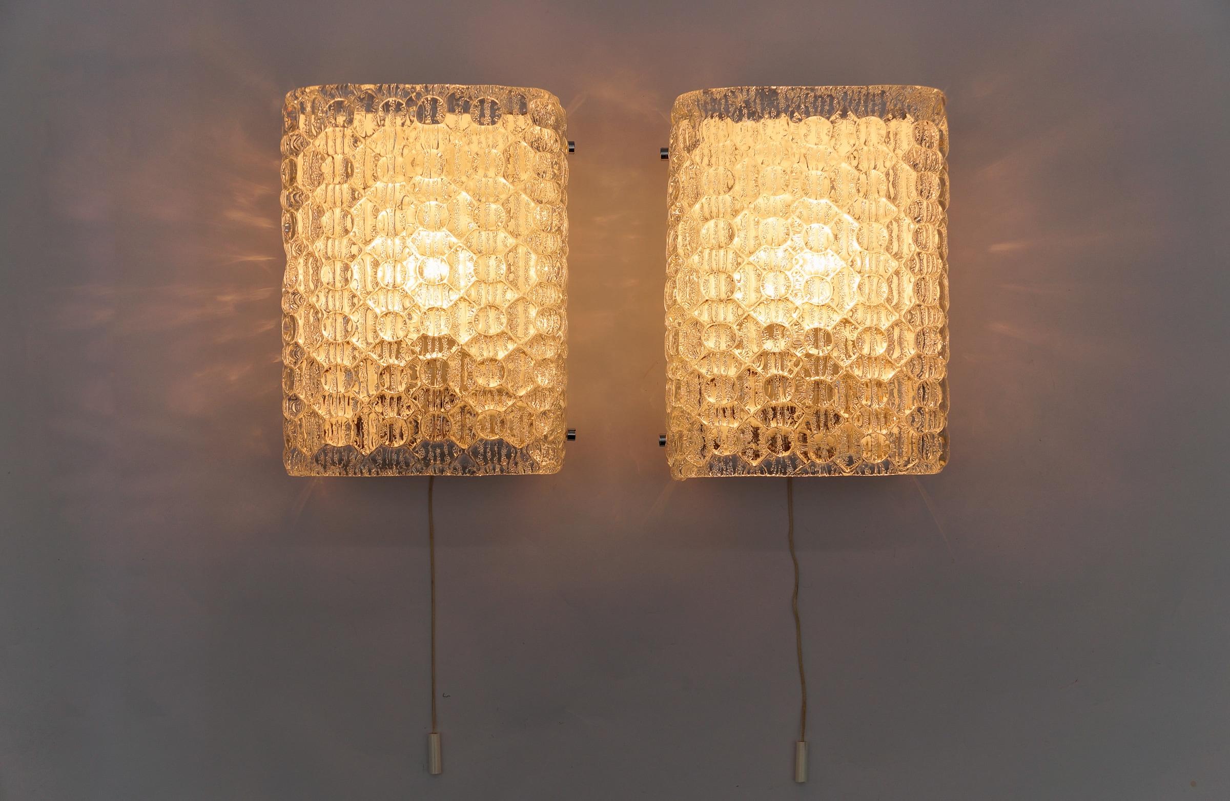 Mid-Century Modern Pair of Space Age Bubble Glass Wall Lights, 1970s For Sale