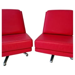 Pair of Italian Space Age Swivel Lounge Chairs by Cofemo 1980s