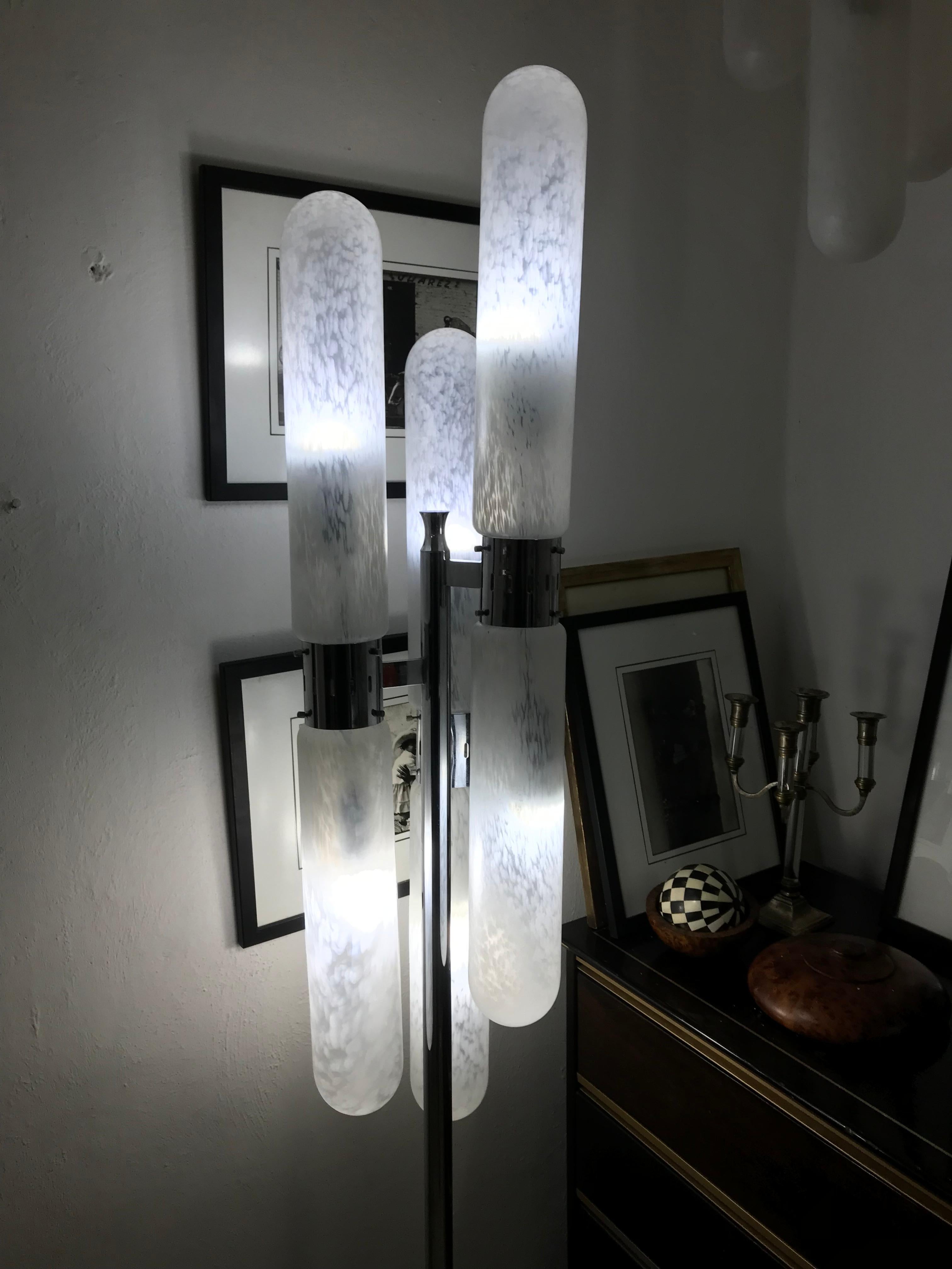 Verre de Murano Paire de lampadaires de l'ère spatiale en verre de Murano par Aldo Nason pour Mazzega en vente