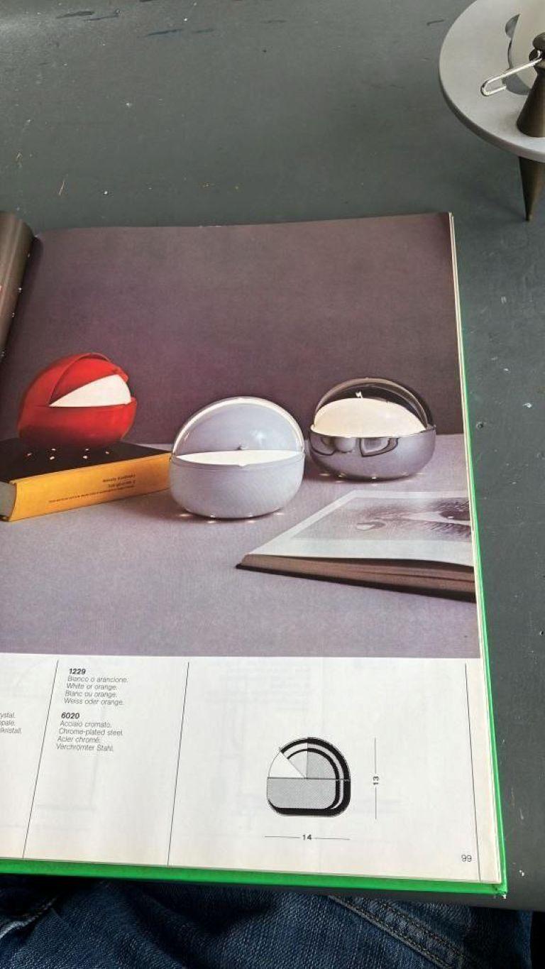 Paire de lampes de table en verre et métal de l'ère spatiale par Lamperti, Italie, années 1960 en vente 3