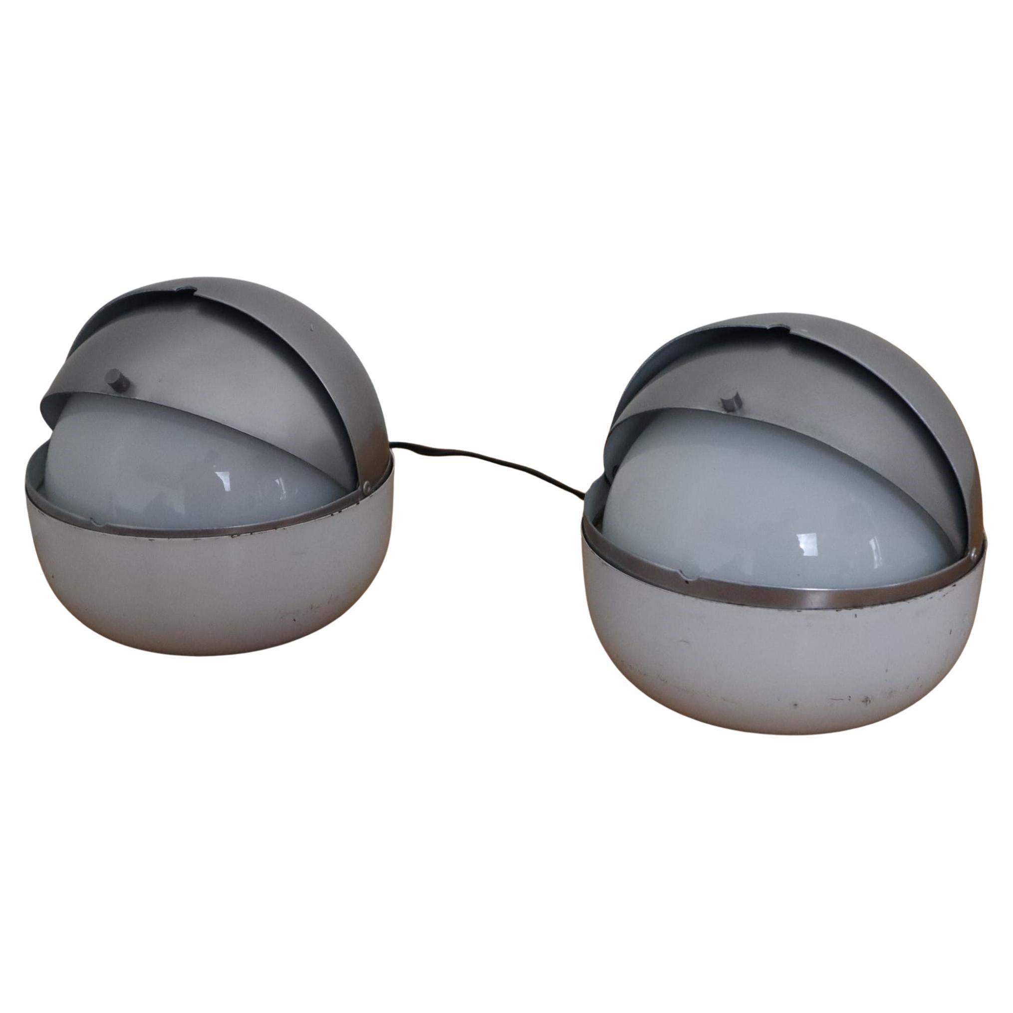 Coppia di lampade da tavolo in vetro e metallo A Space di Lamperti, Italia, anni '60