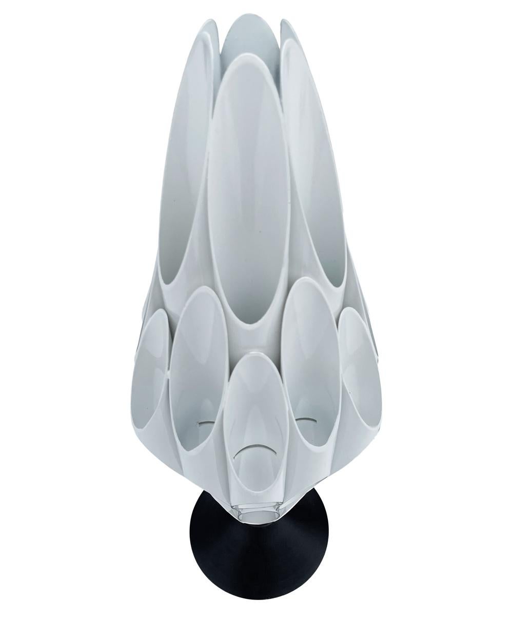 Pair of Space Age Post Modern Table Lamps in Black & White After Rougier For Sale 2