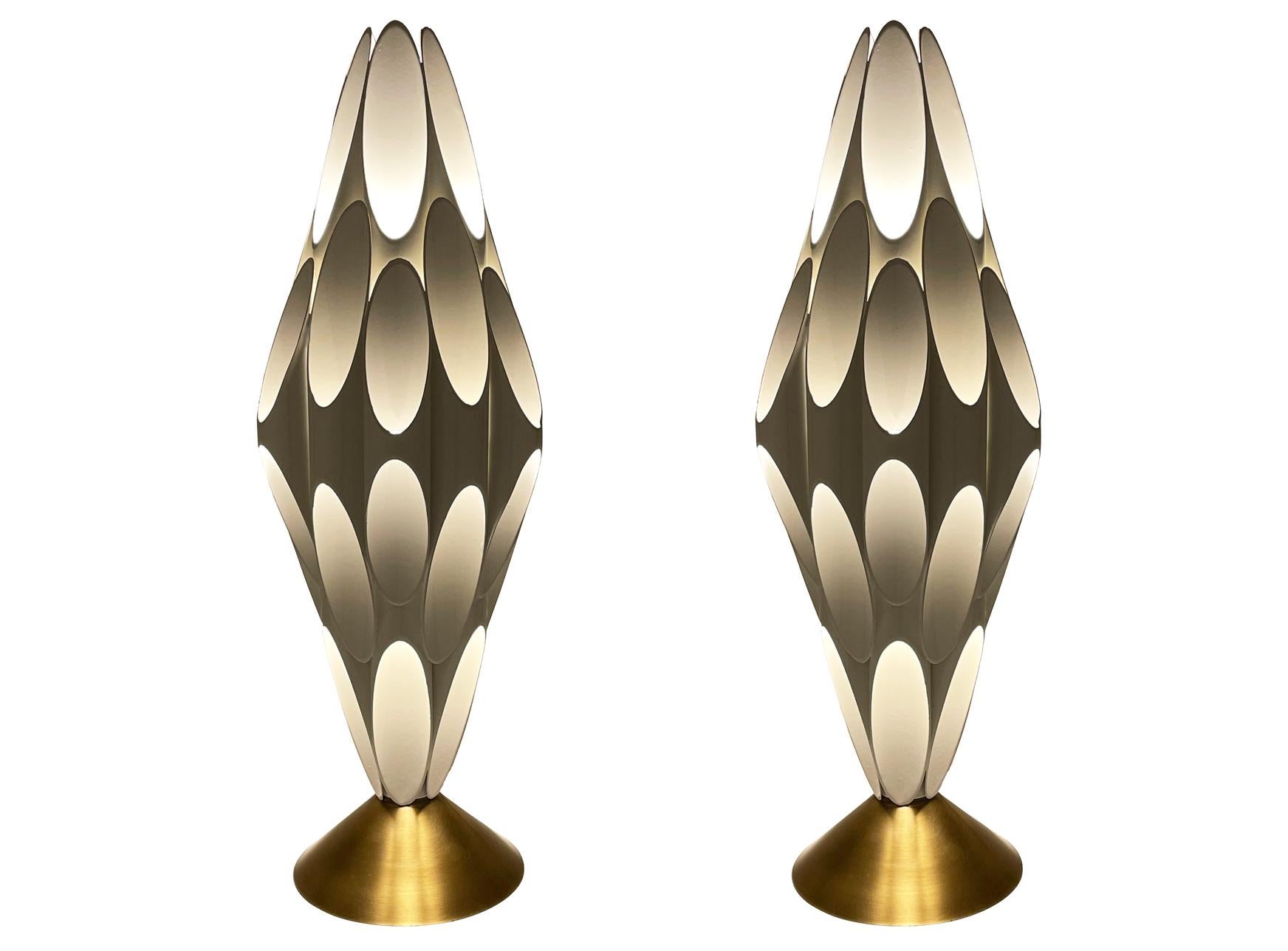 American Pair of Space Age Post Modern Table Lamps in Gold & White After Rougier For Sale