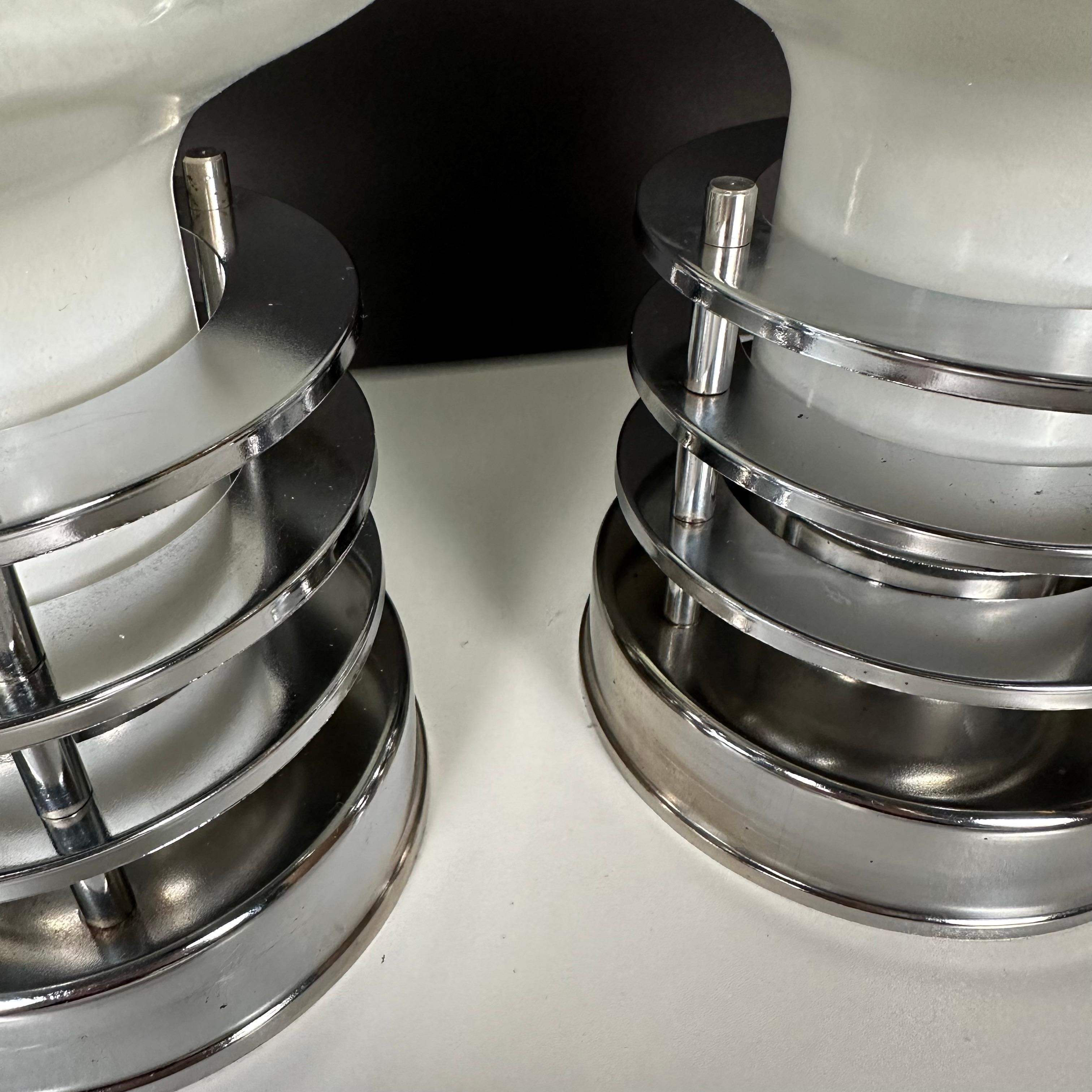 Lampe de table de l'ère spatiale en verre et chrome dans le style de Toni Zuccheri en vente 4