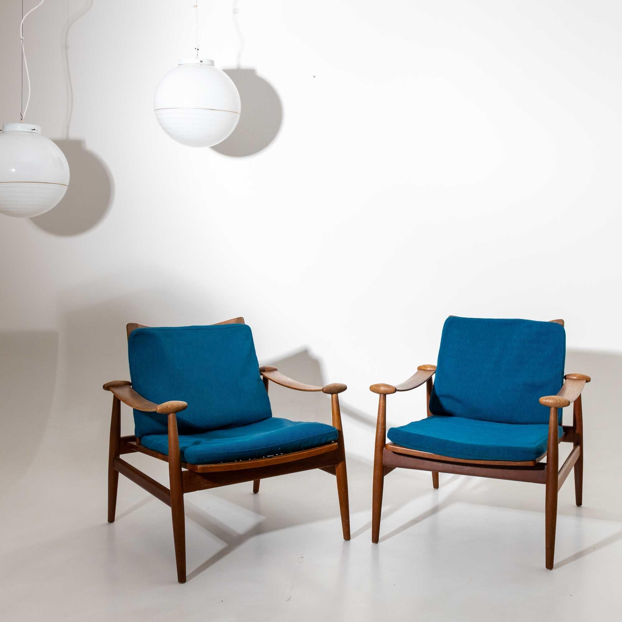 Danish Pair of Spade Chairs by Finn Juhl for France & Son, Denmark 1960s