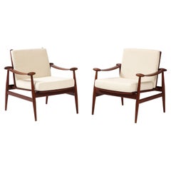 Pair of "Spade" Teak Wood Modernist Armchairs by Finn Juhl