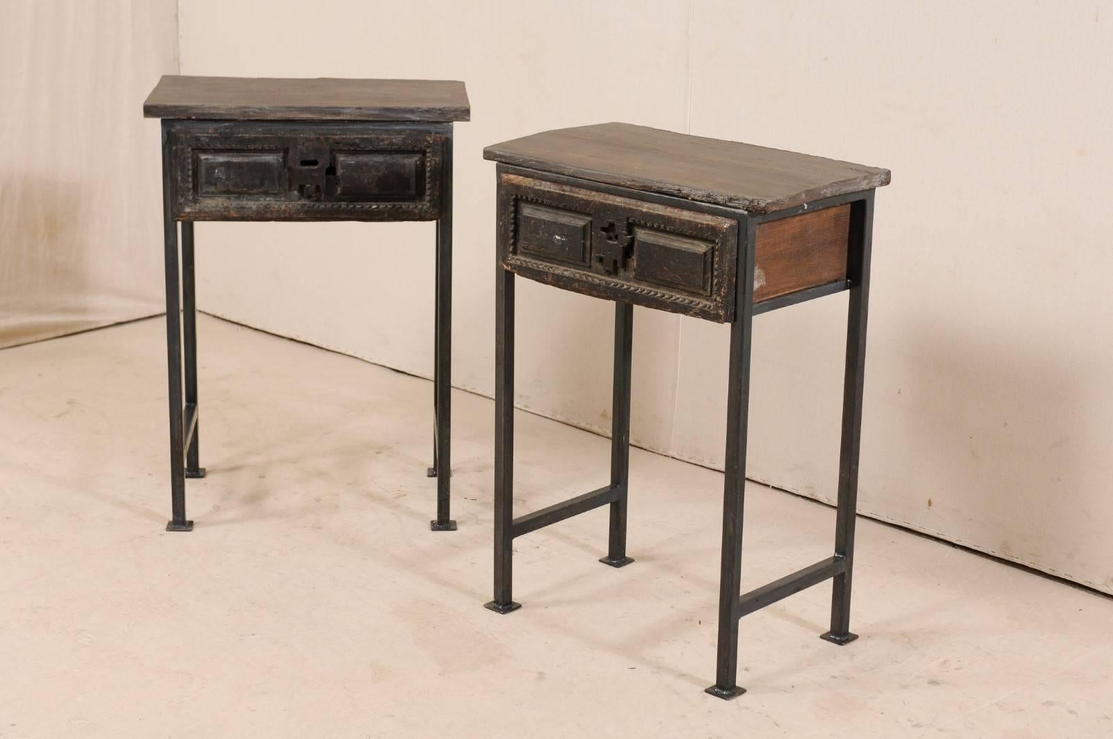 Hand-Carved Pair of Spanish 18th Century Single Drawer Wood Side Tables on Iron Legs
