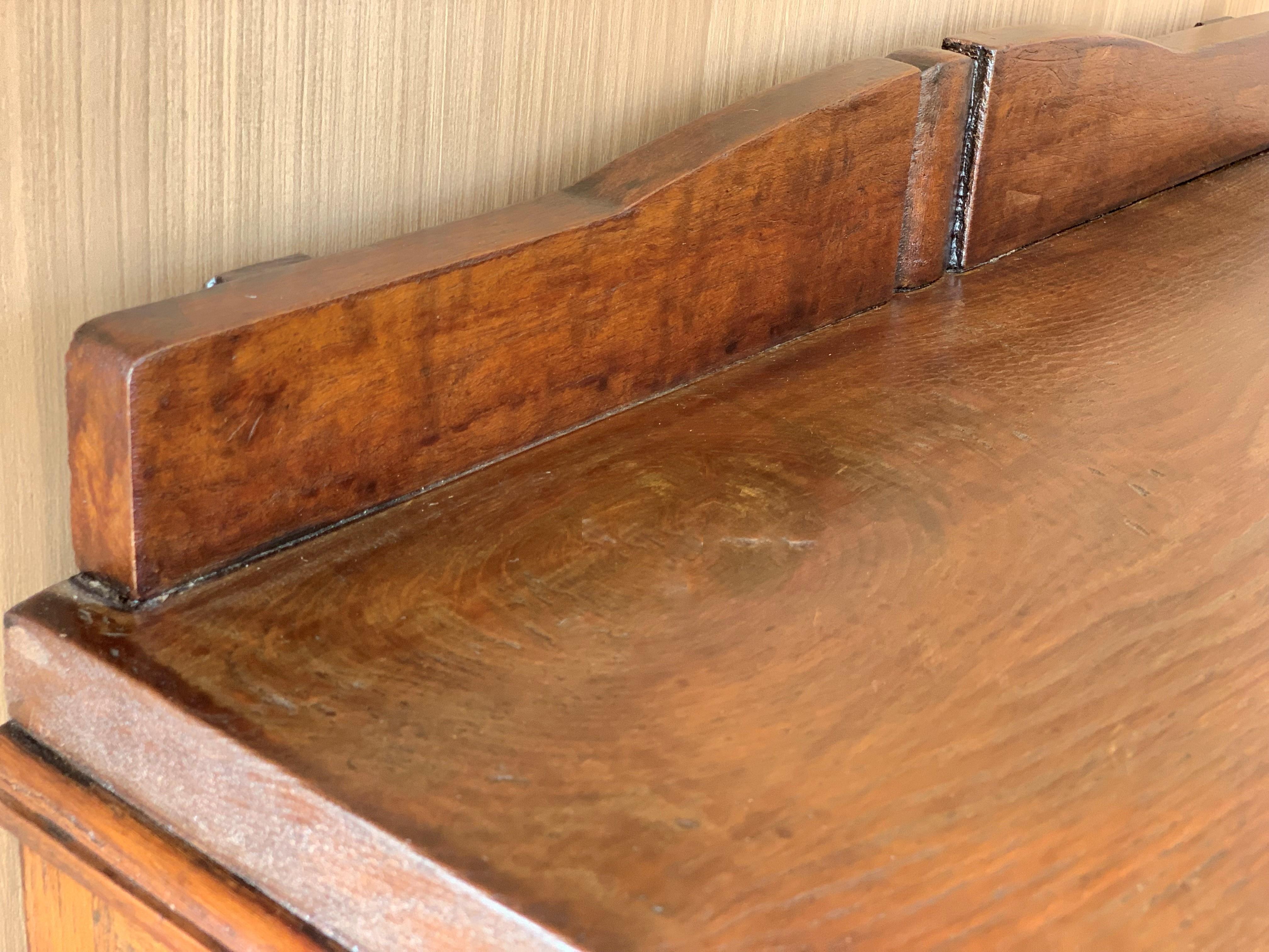Metal Pair of Spanish Art Deco Heavily Hand Carved Bedside Tables Nightstands, 1920s For Sale